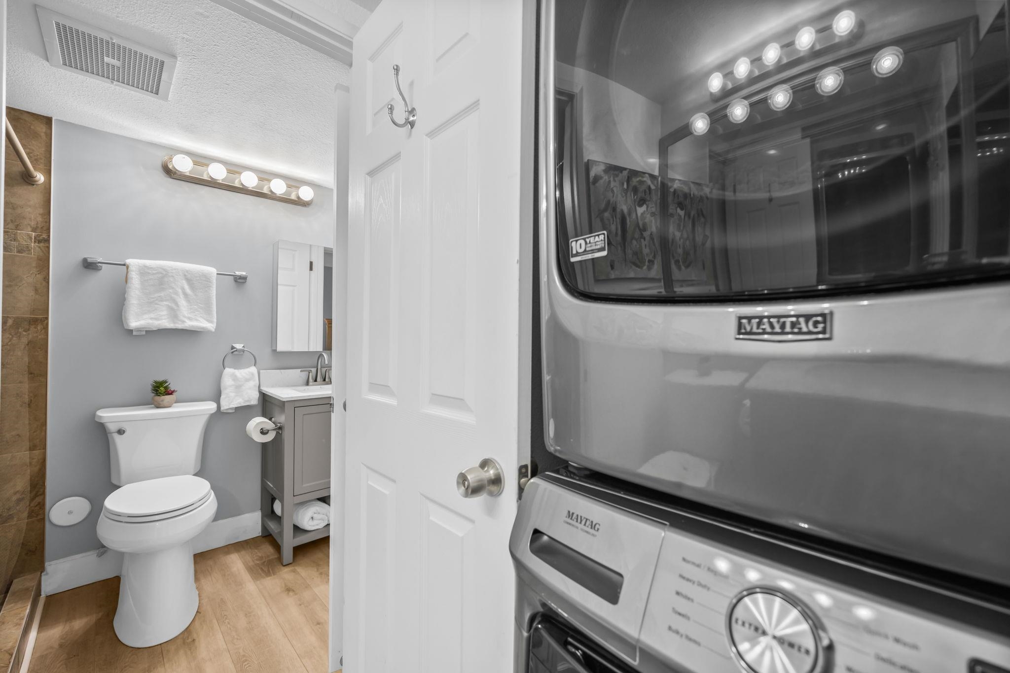 140 UWAPO Rd Unit: 36-104