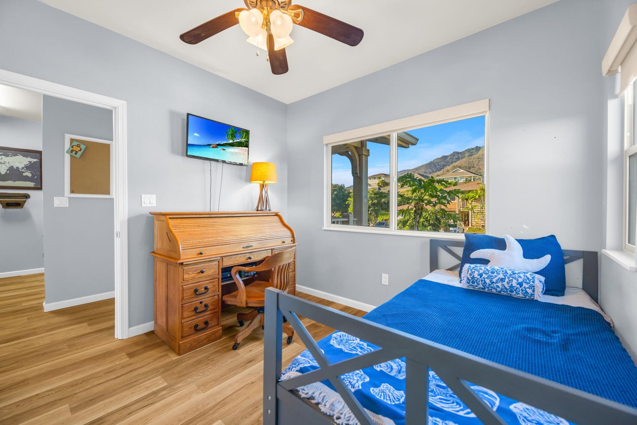132 Hoowaiwai Loop Unit: 1605