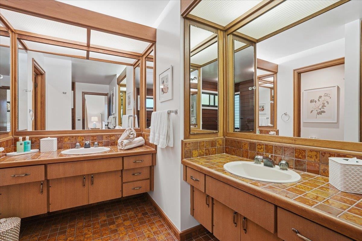 100 Ridge Rd Unit: 1624