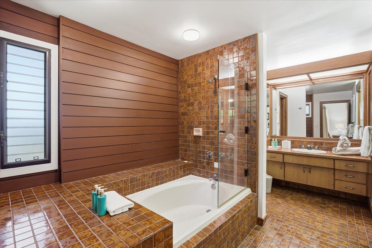 100 Ridge Rd Unit: 1624