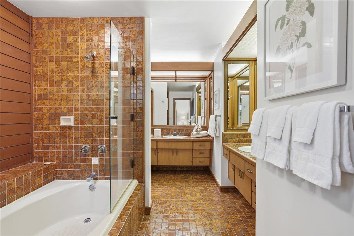 100 Ridge Rd Unit: 1624
