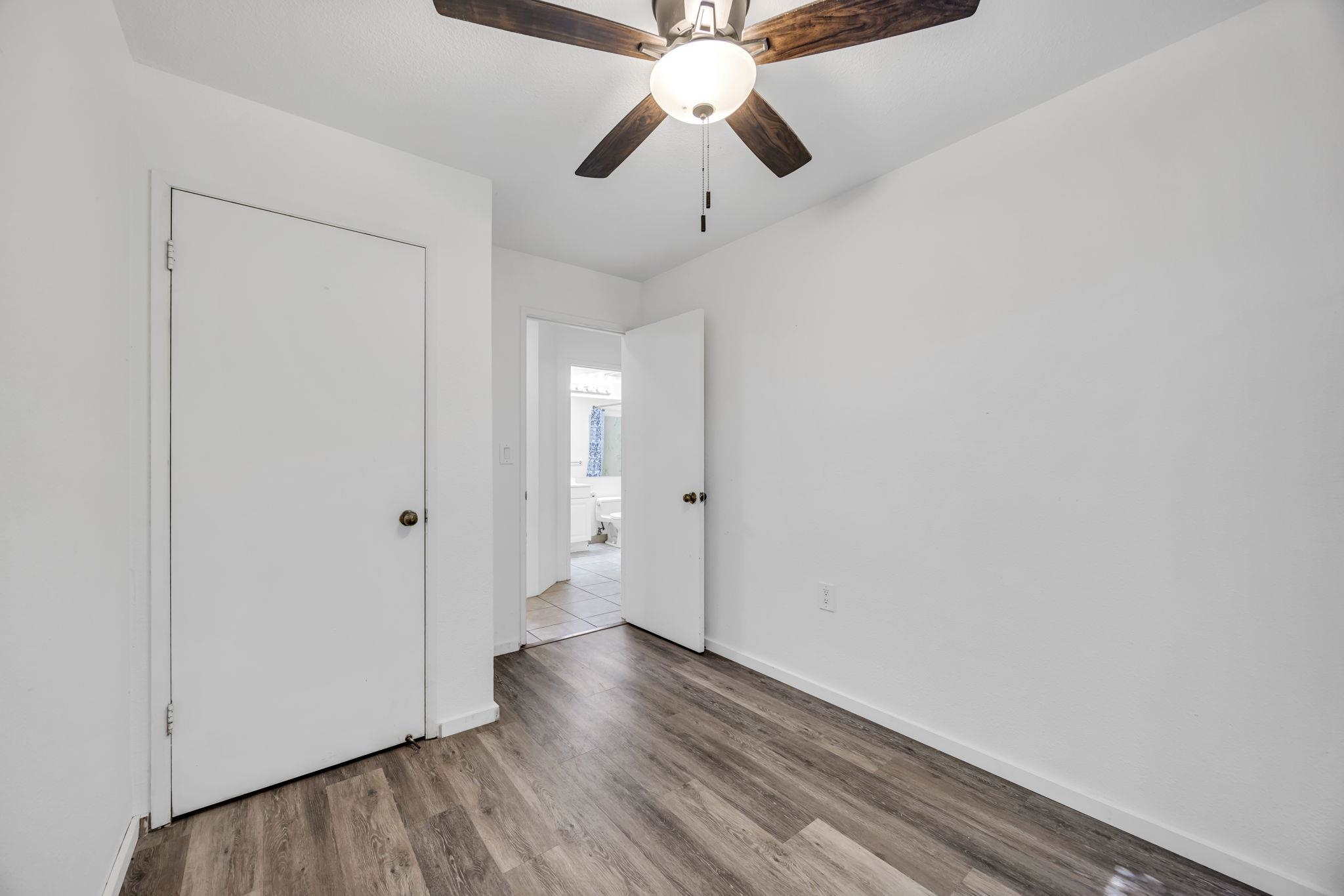160 KEONEKAI Rd Unit: 12-106