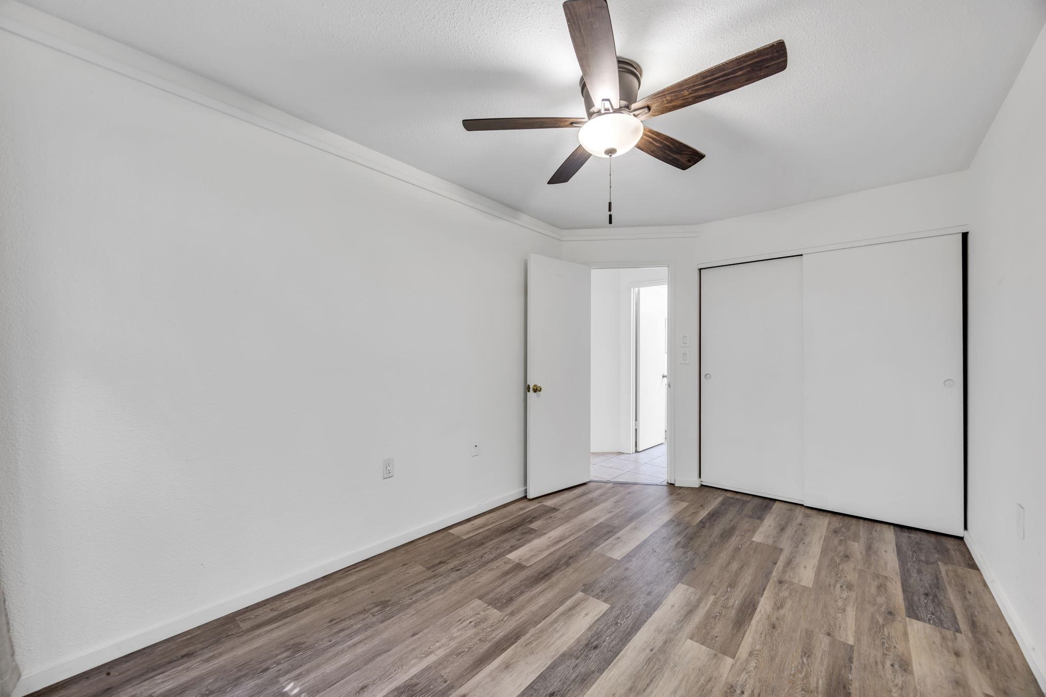 160 KEONEKAI Rd Unit: 12-106
