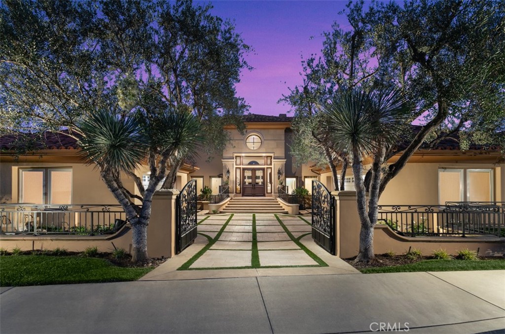 12 Morning View Drive