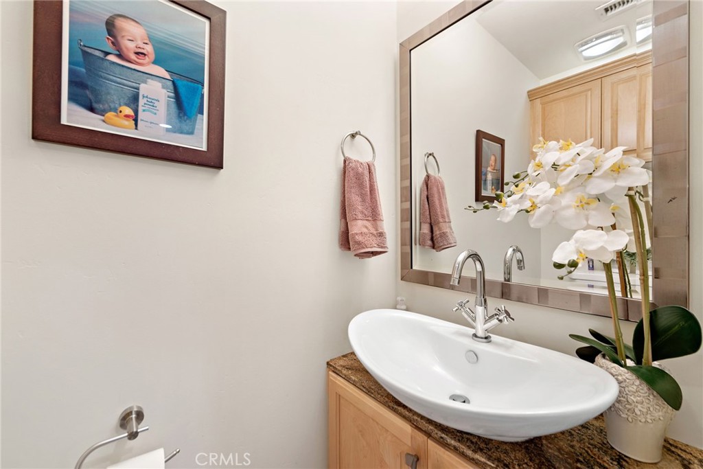 216 Monte Vista Avenue