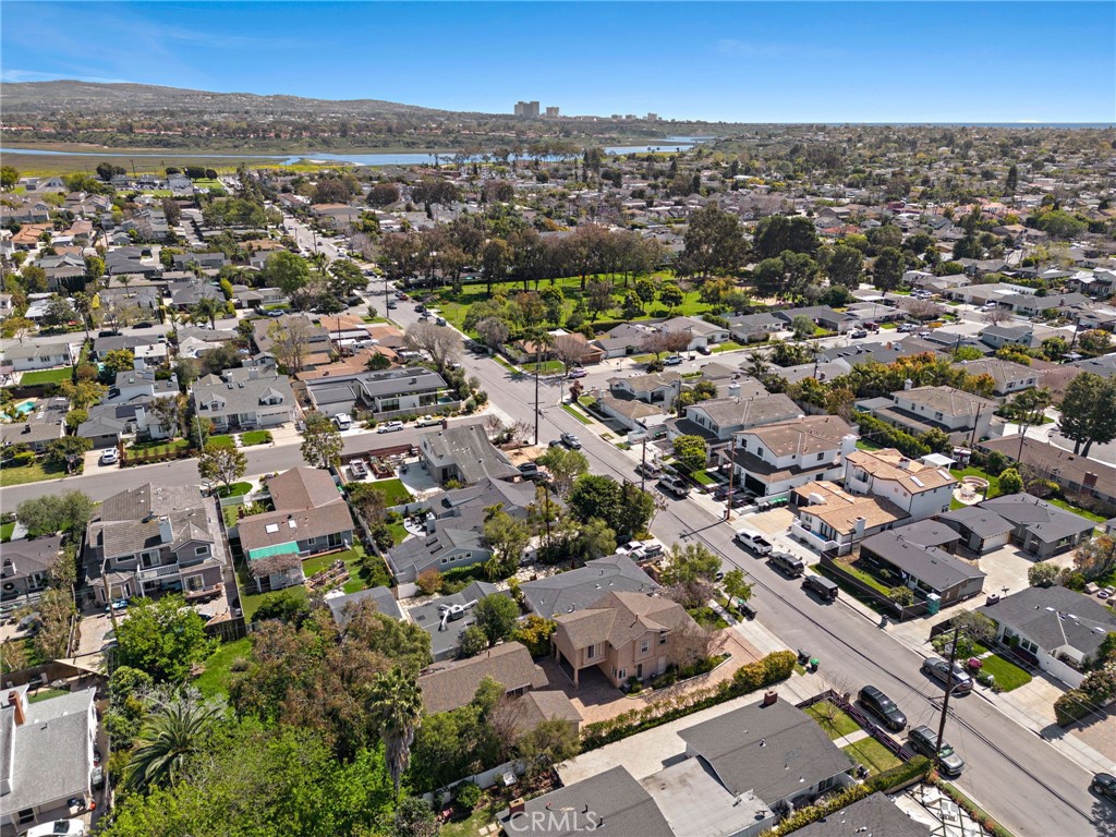 216 Monte Vista Avenue