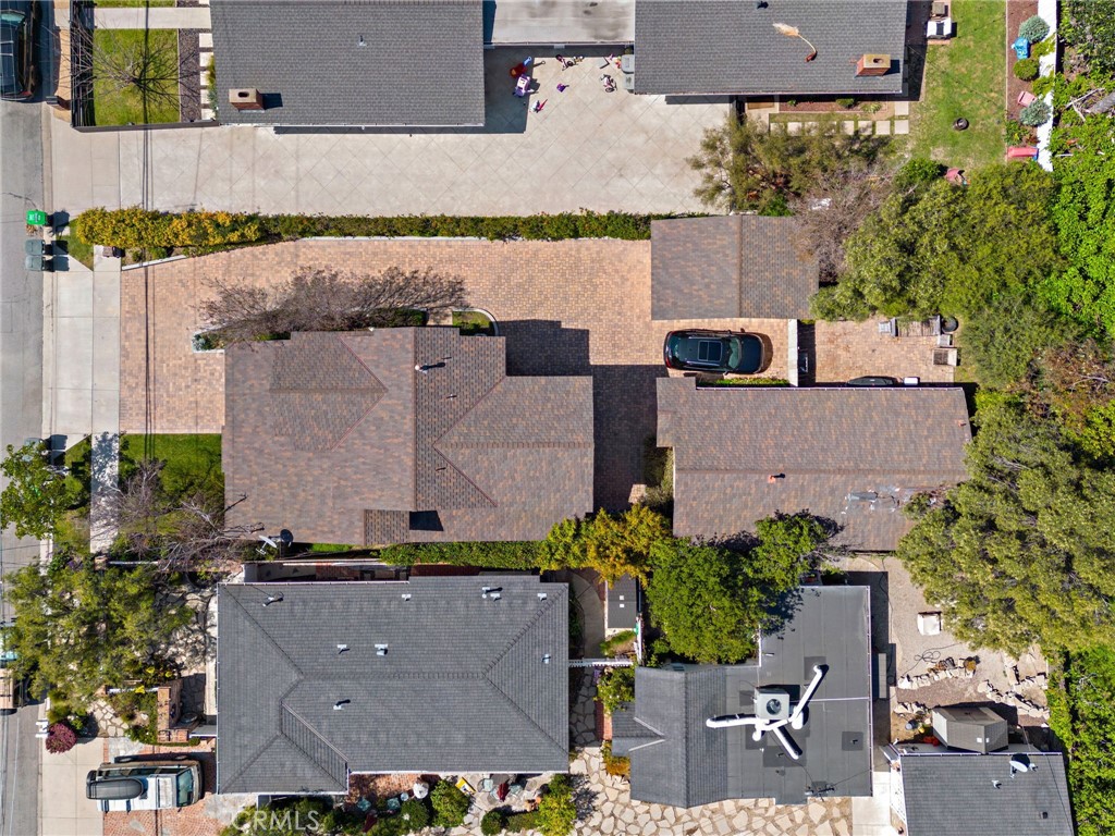 216 Monte Vista Avenue