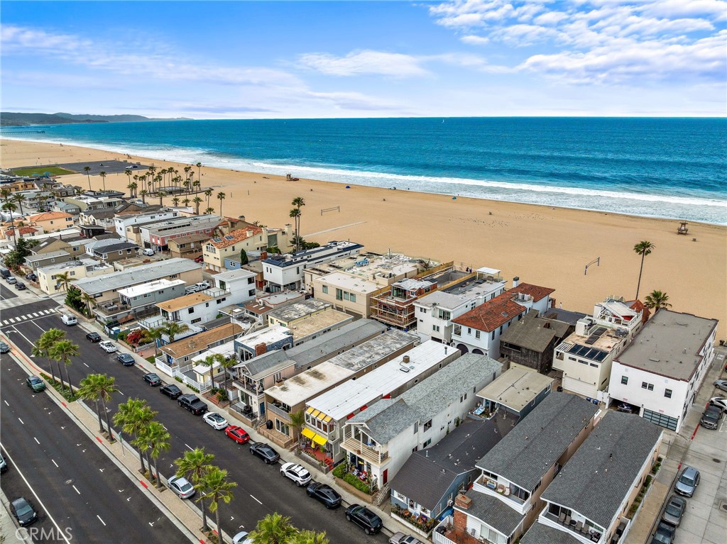 1623 W Balboa Boulevard