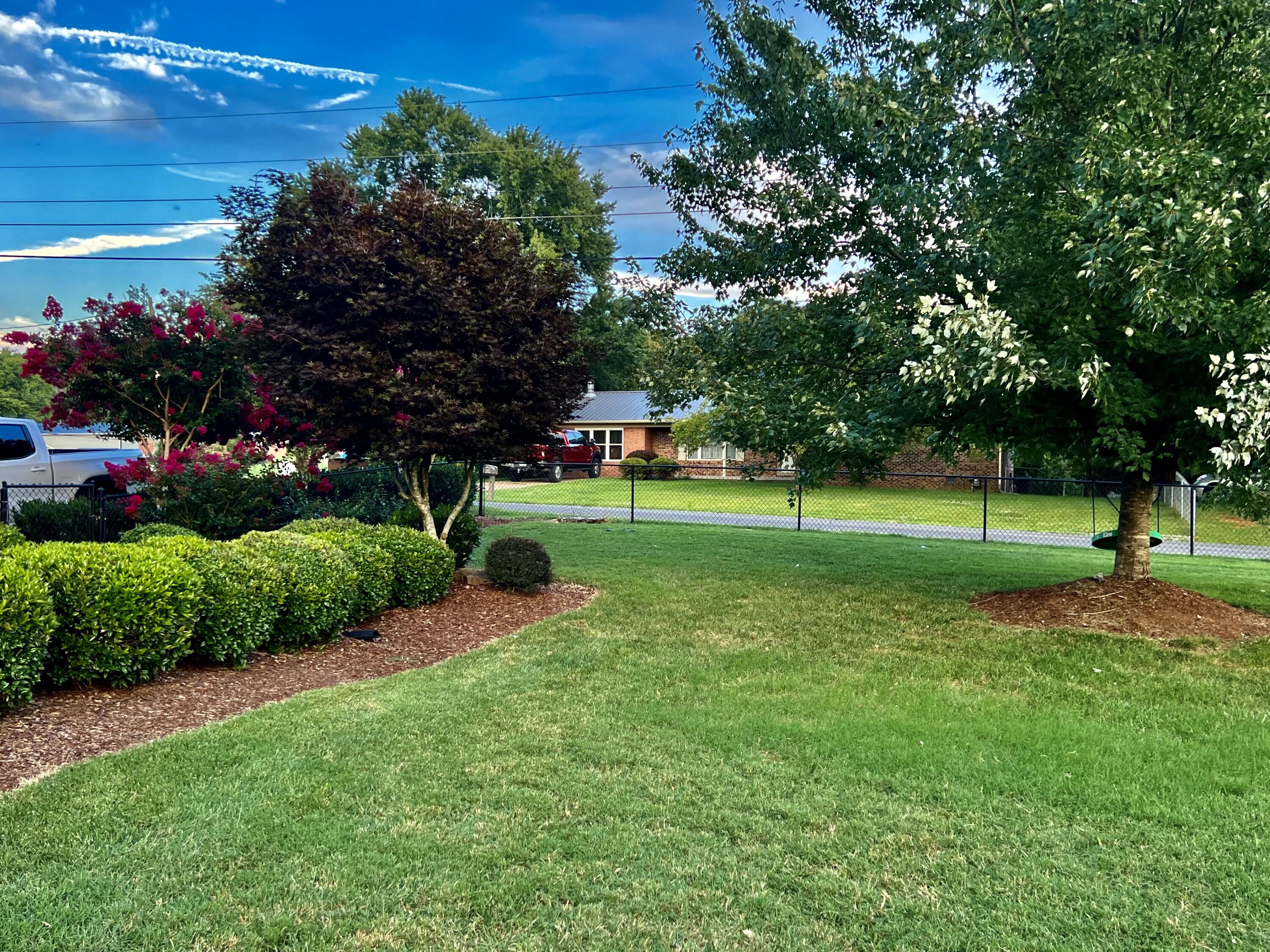 108 Lakeview Circle