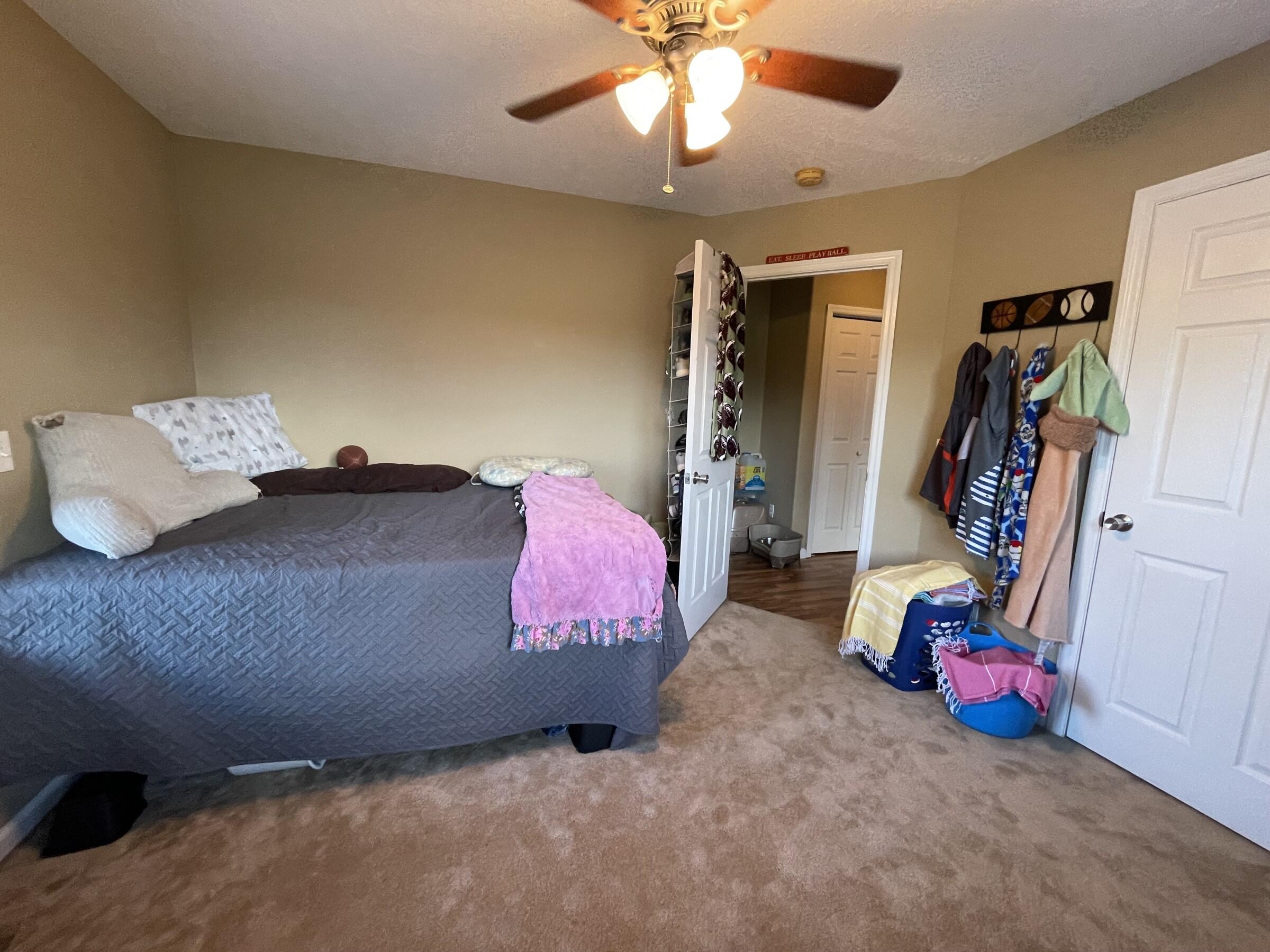 108 Lakeview Circle