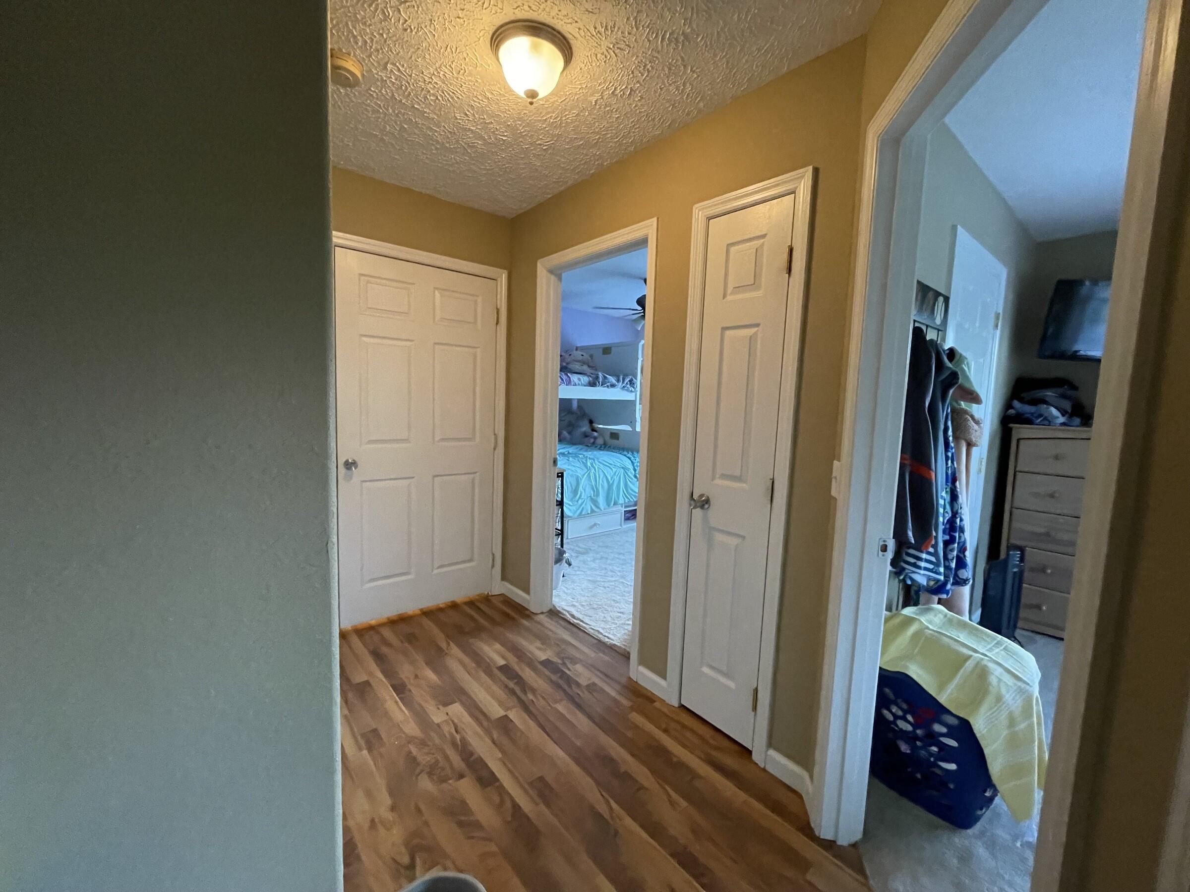 108 Lakeview Circle