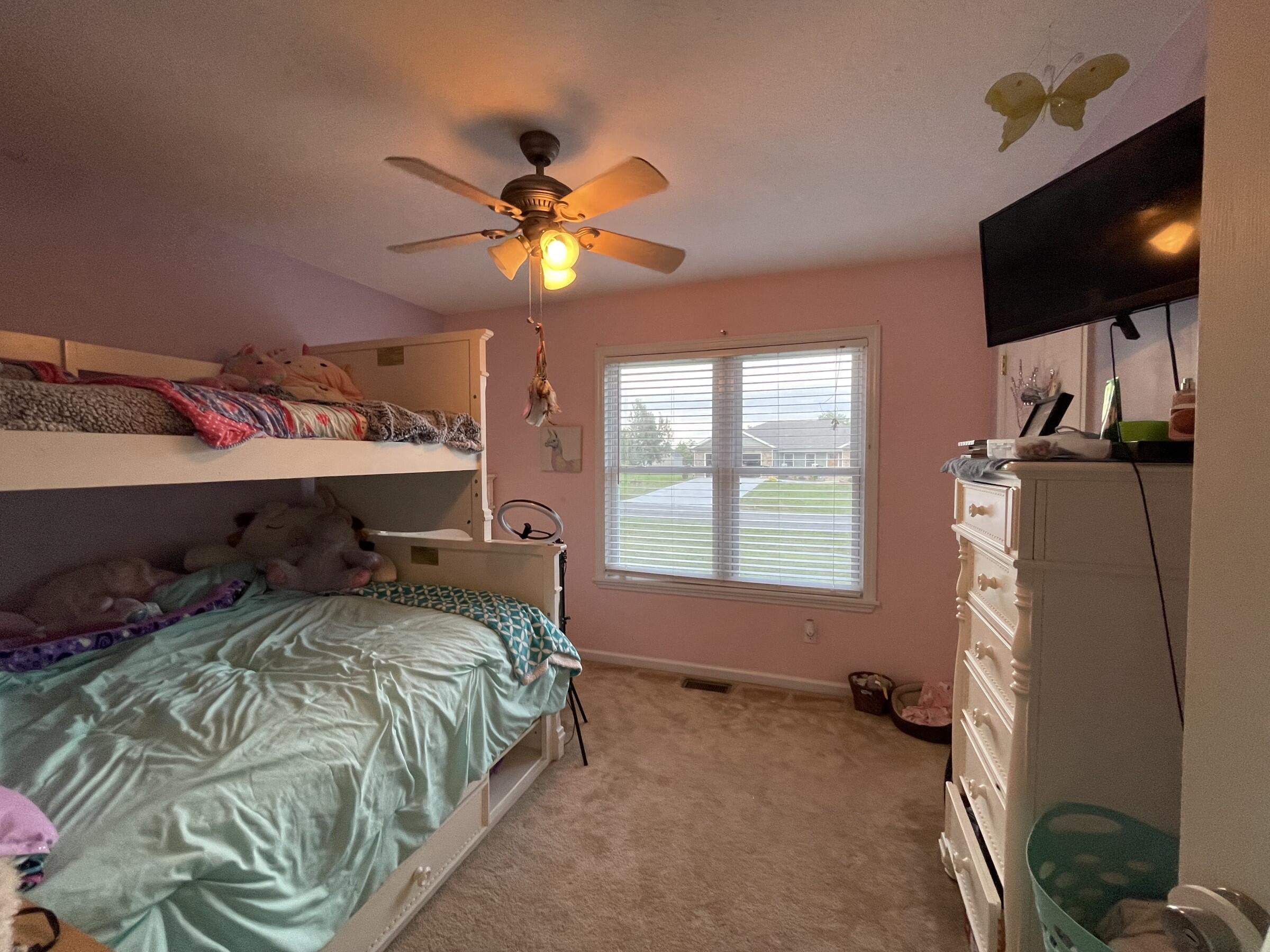108 Lakeview Circle