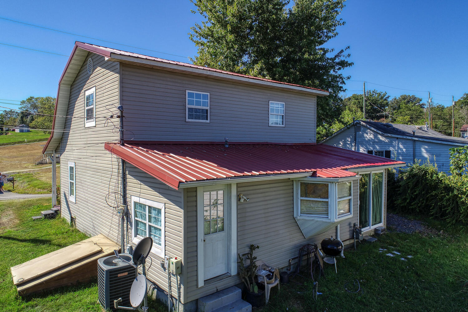 114 Henderson Street