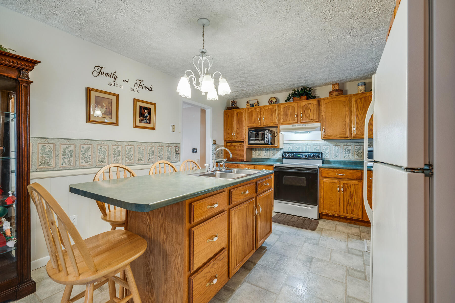 437 North Holston River Drive
