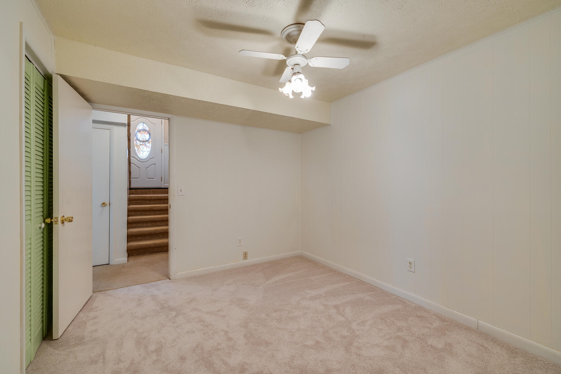 437 North Holston River Drive
