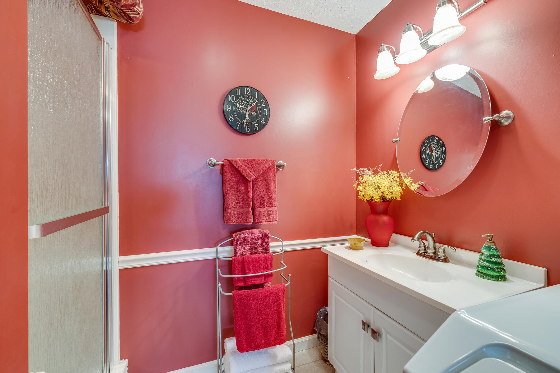 437 North Holston River Drive