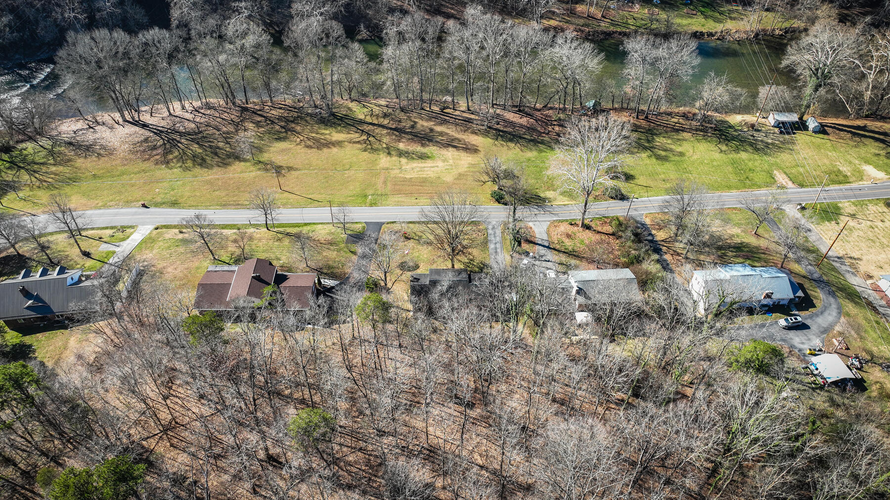 437 North Holston River Drive