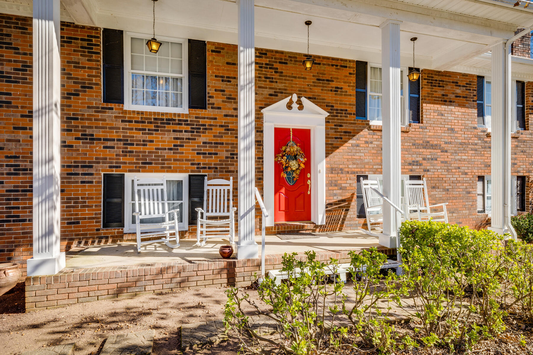 437 North Holston River Drive