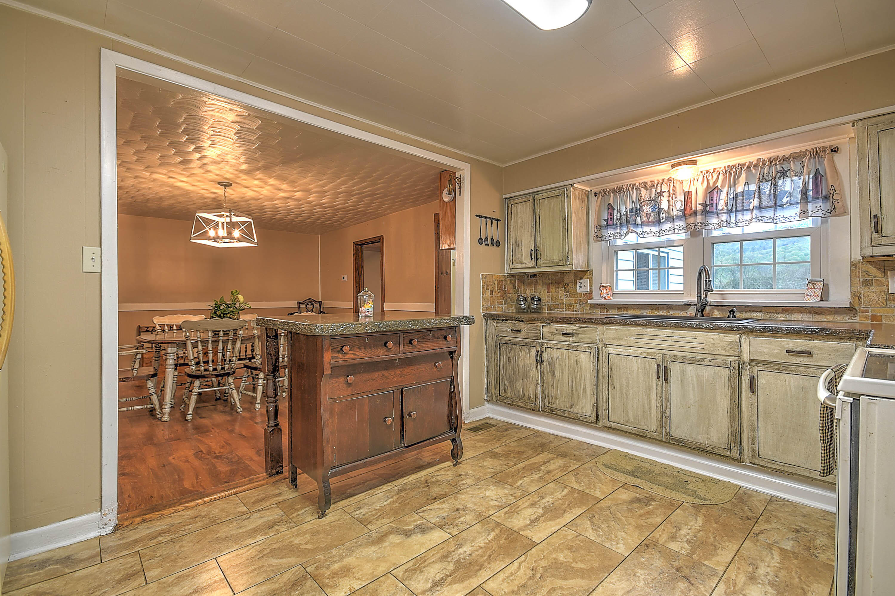 403 Choptack Road