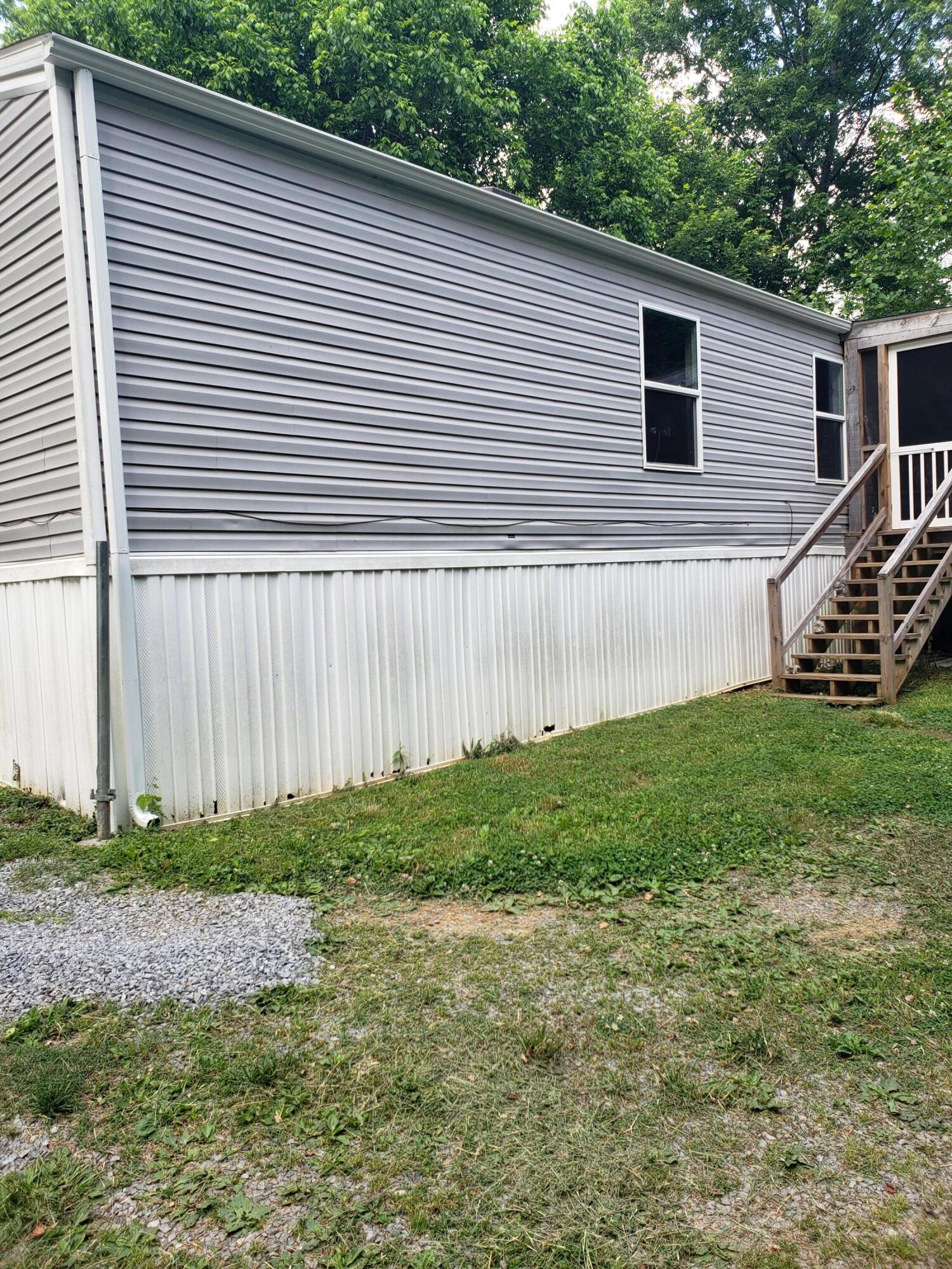 122 Page Avenue
