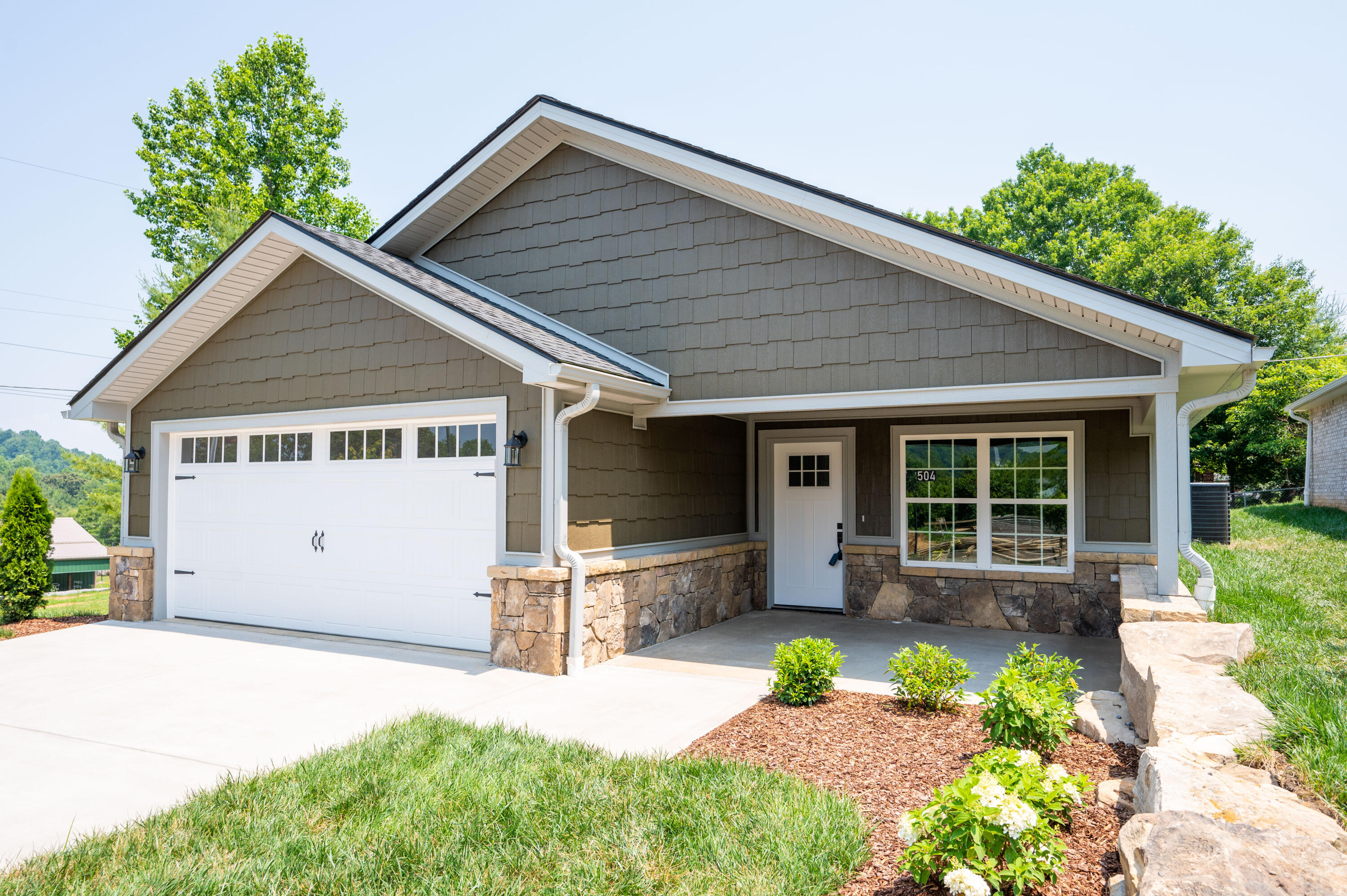 504 Hickory Tree Private Drive