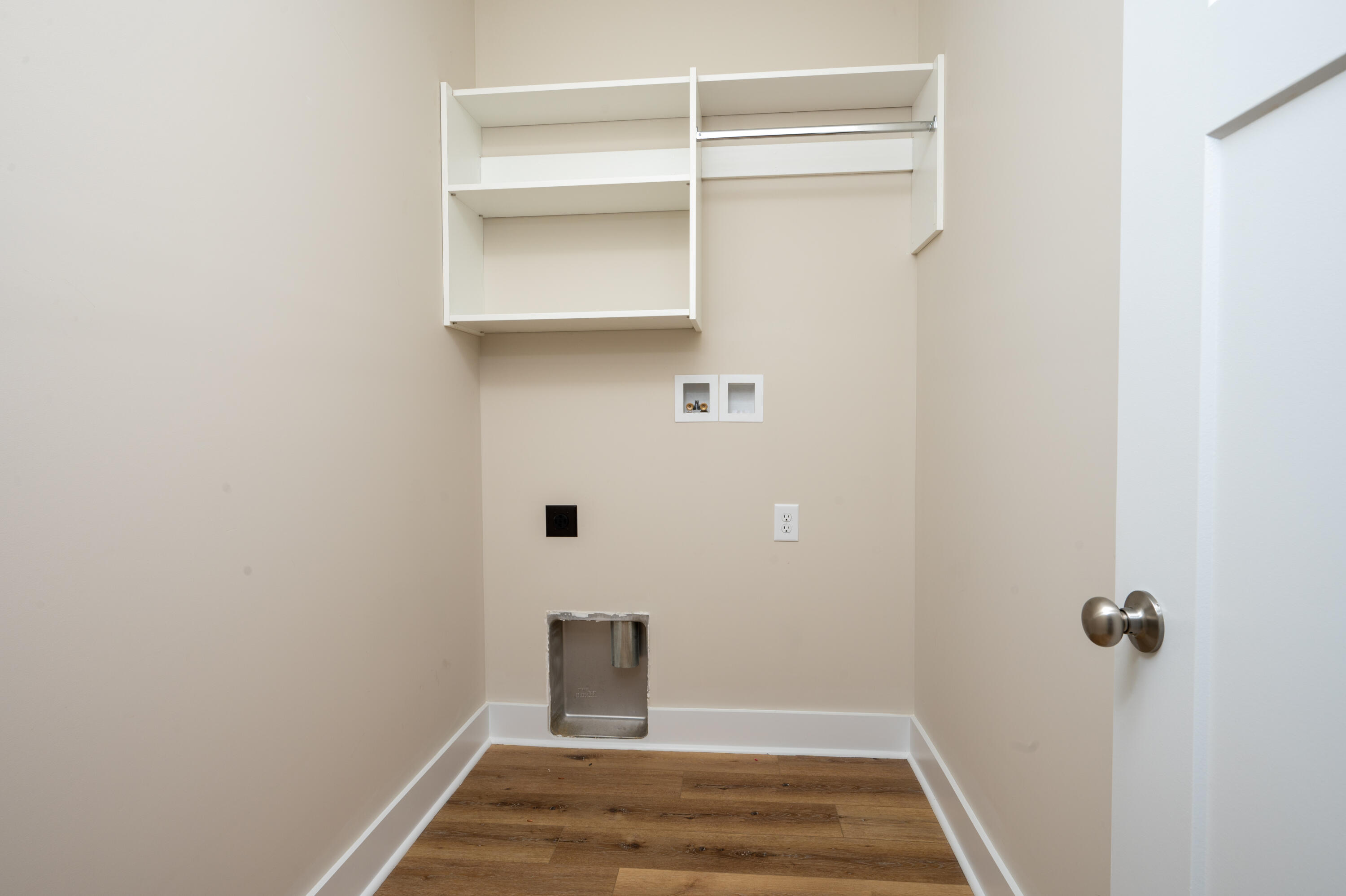 512 Hickory Tree Private Drive
