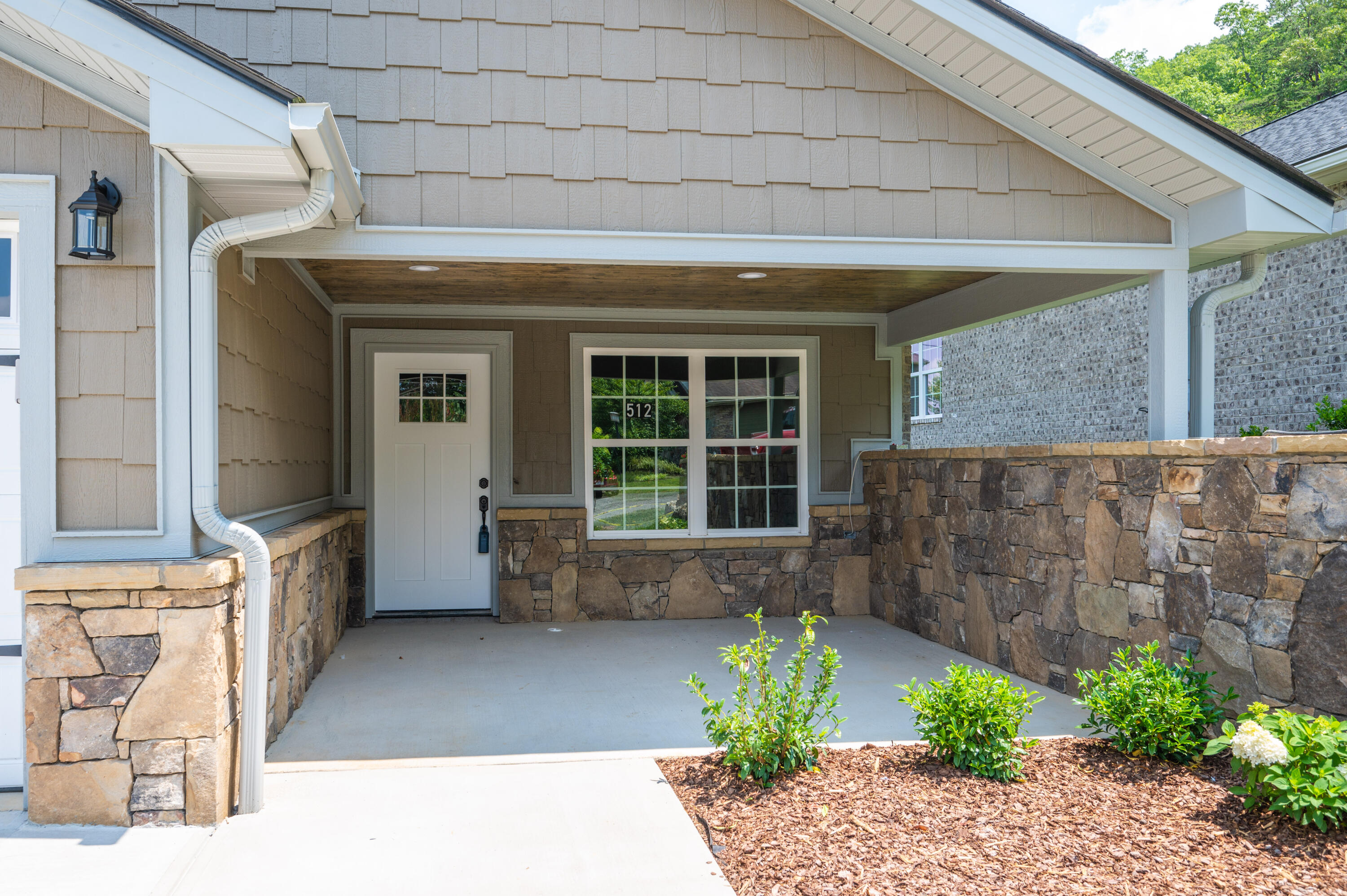 512 Hickory Tree Private Drive