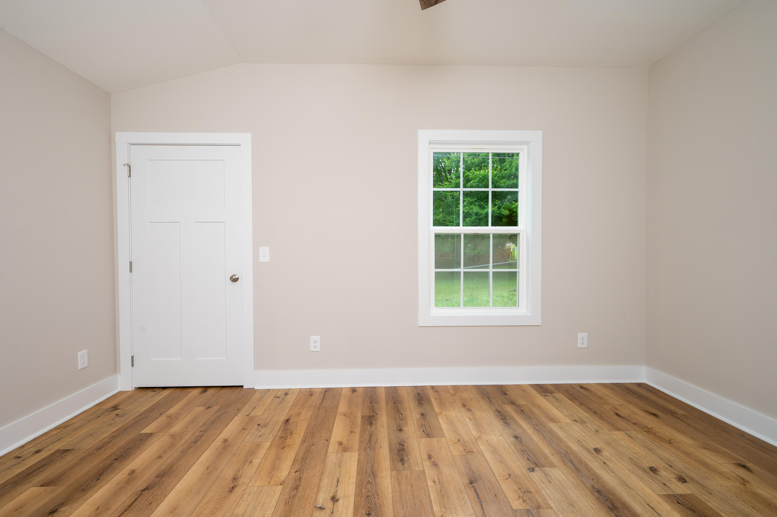 512 Hickory Tree Private Drive