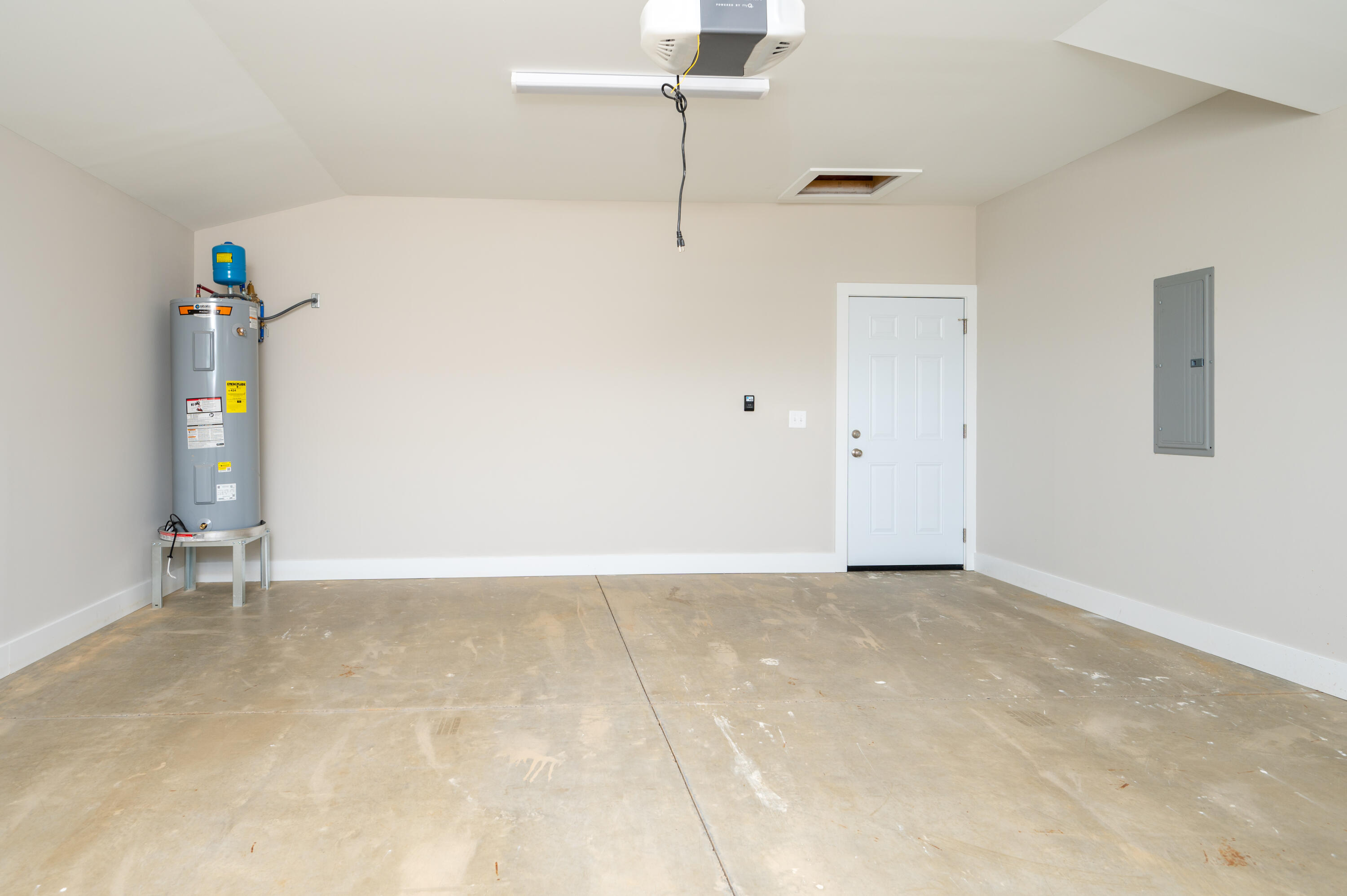 512 Hickory Tree Private Drive