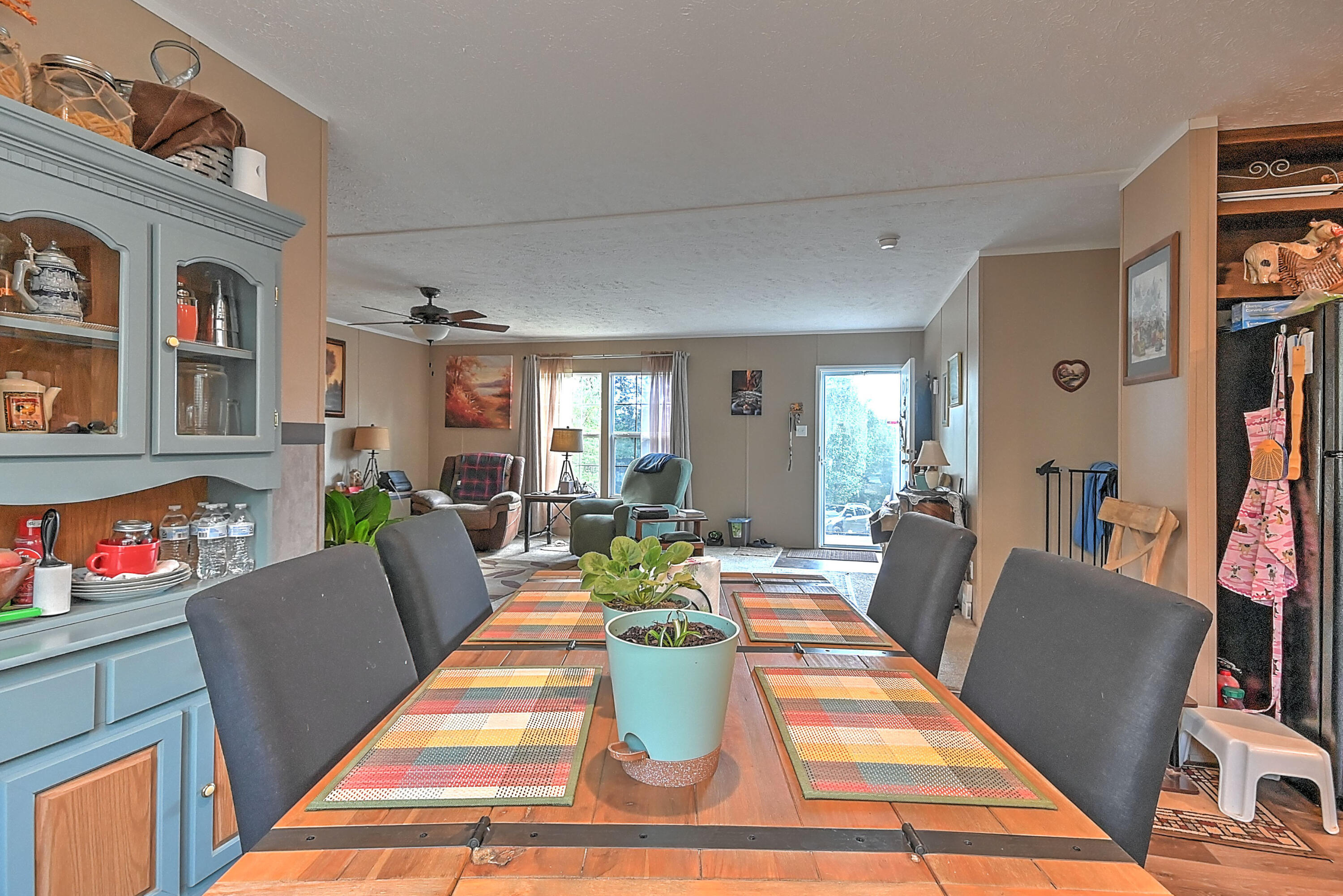 142 Meadow Lark Lane