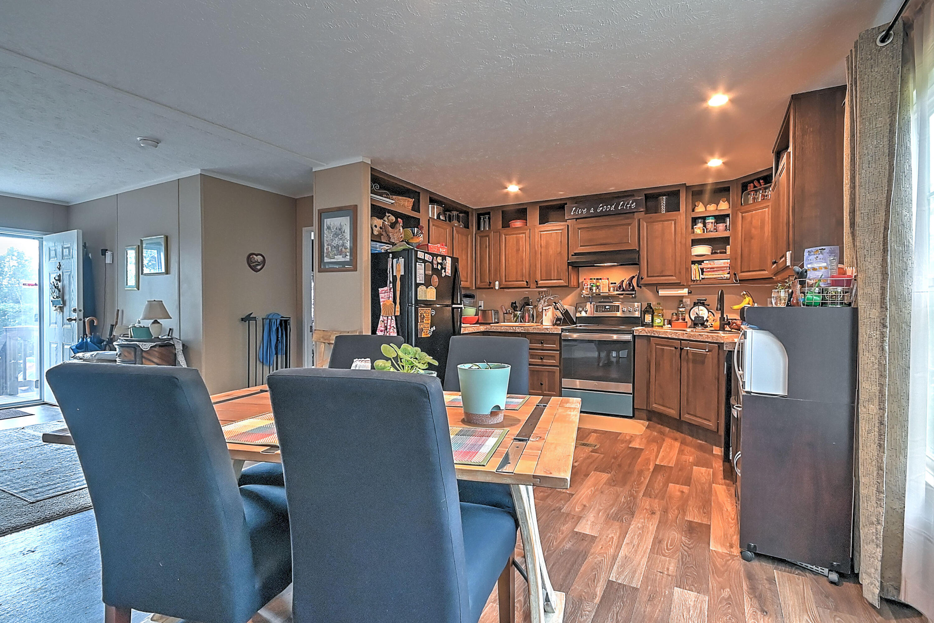 142 Meadow Lark Lane