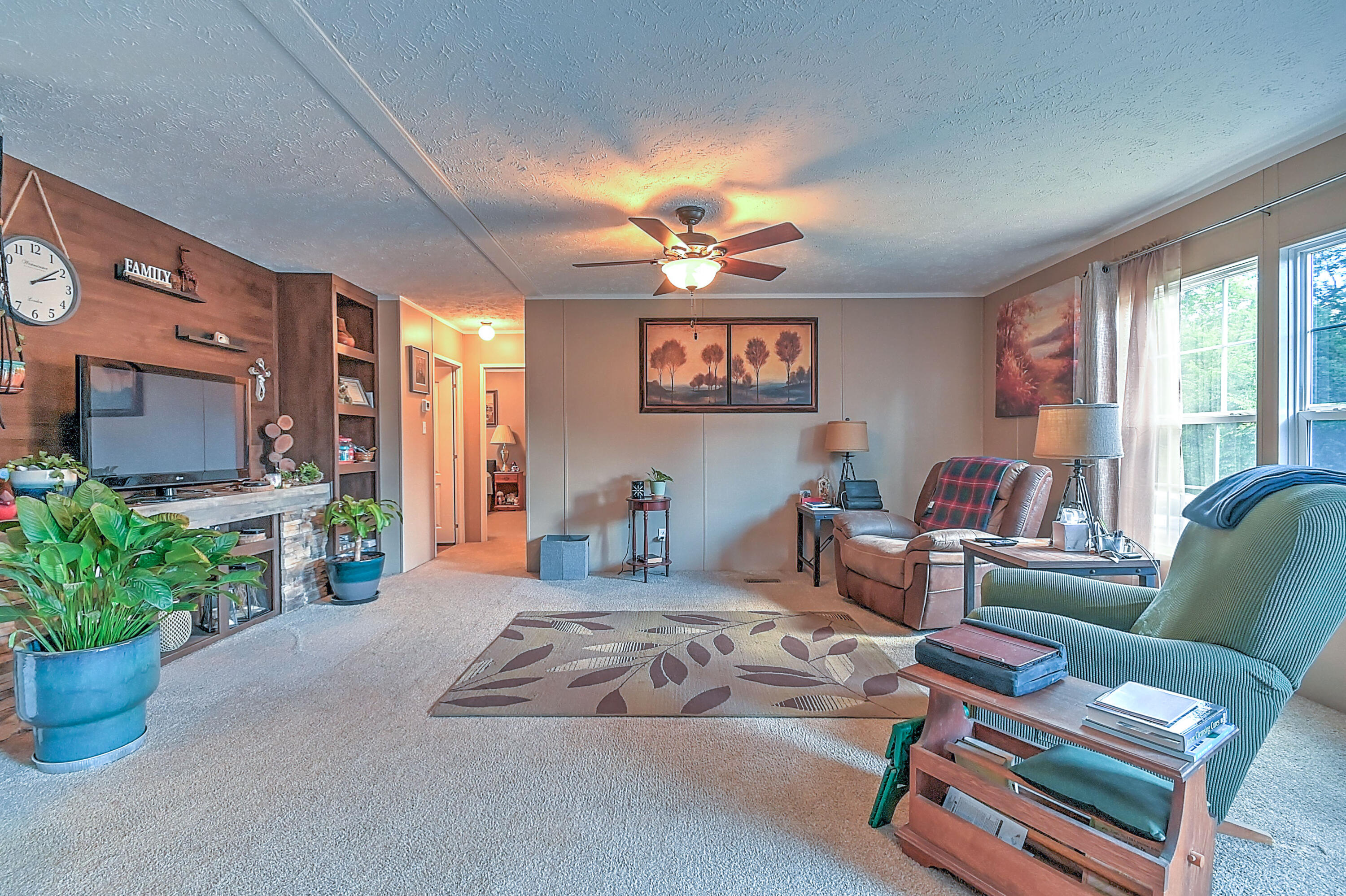 142 Meadow Lark Lane