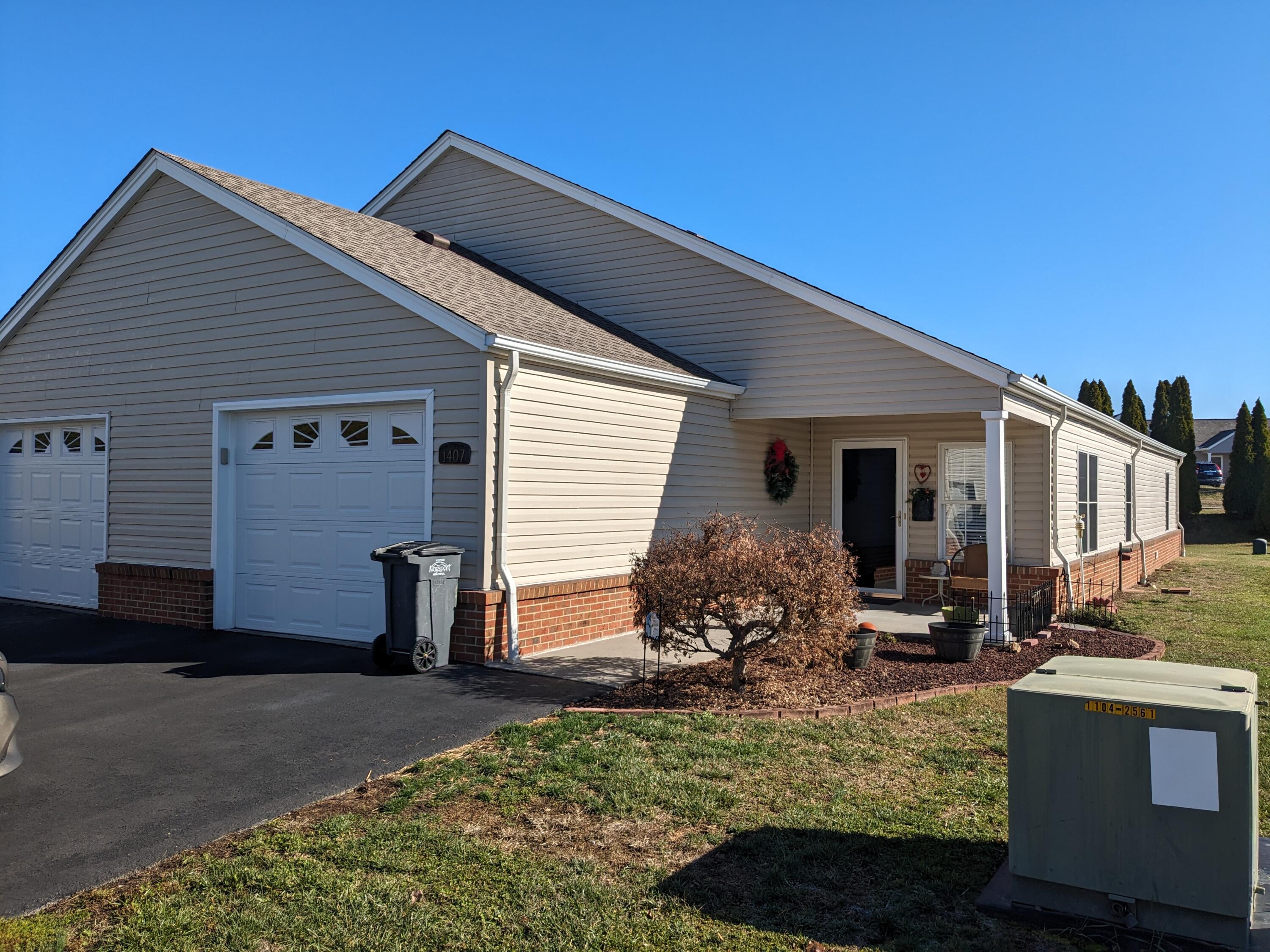 1407 Lodge Pine Walk, 1407