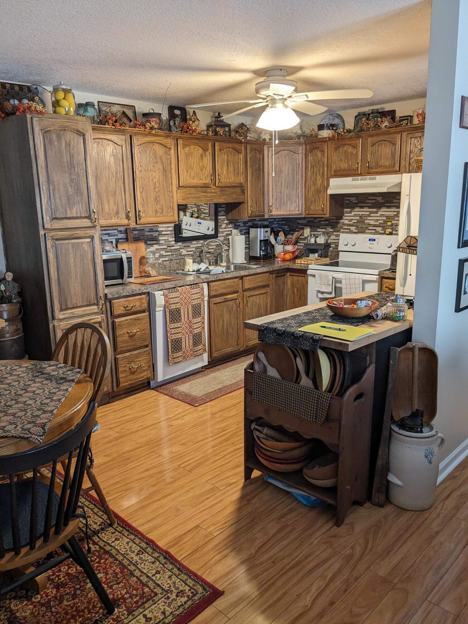 1407 Lodge Pine Walk, 1407