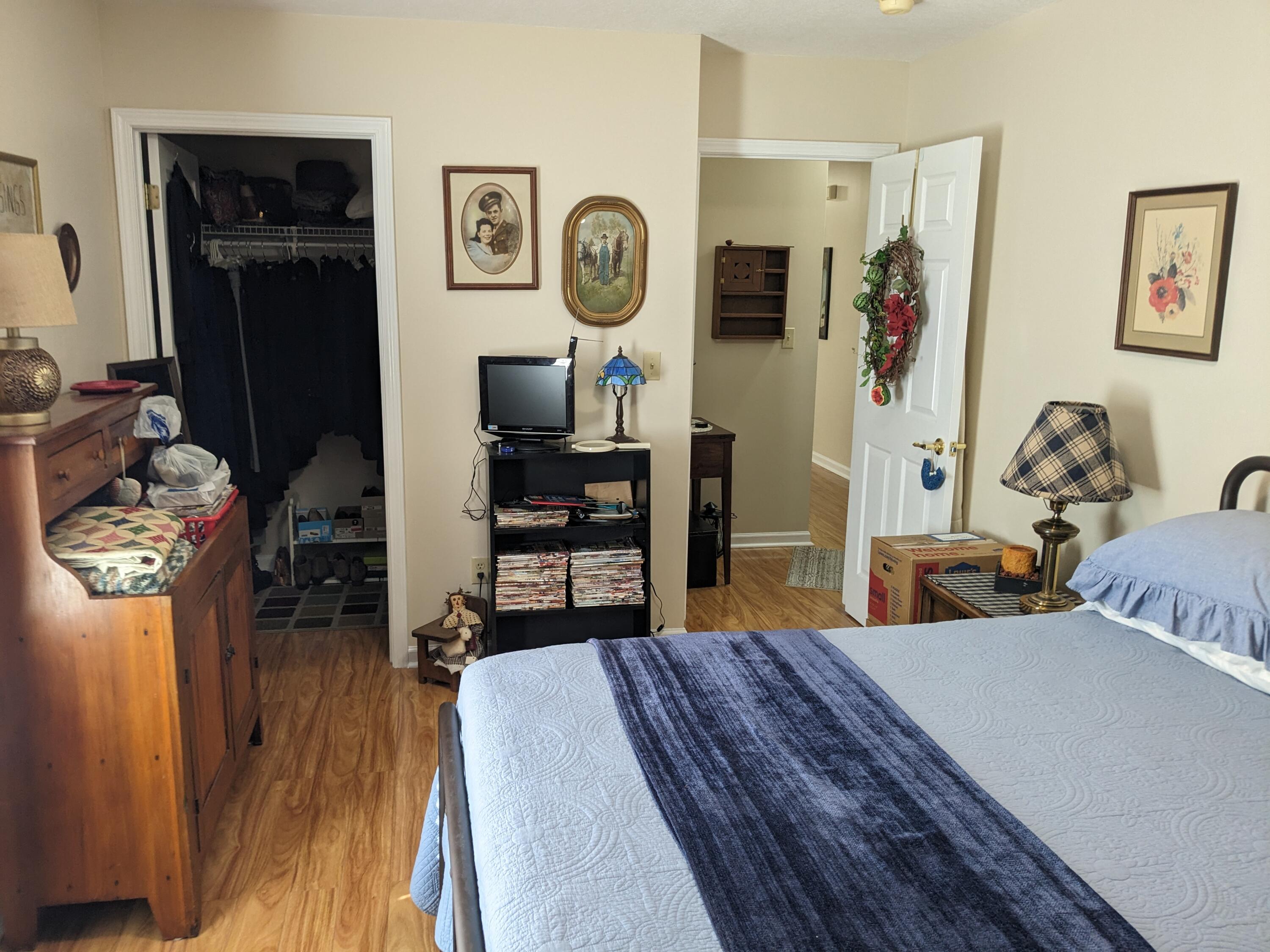 1407 Lodge Pine Walk, 1407