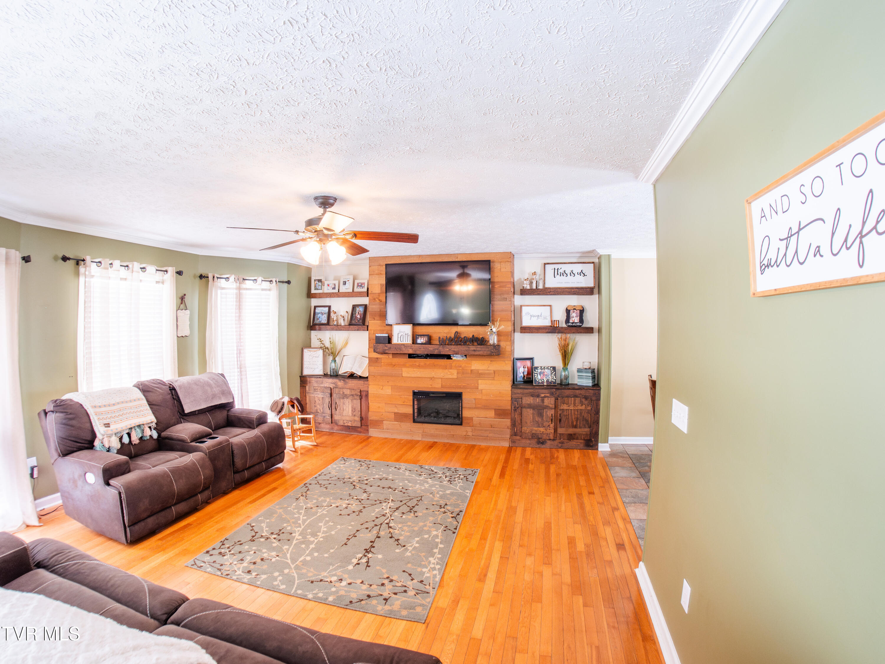 179 Lauren Drive