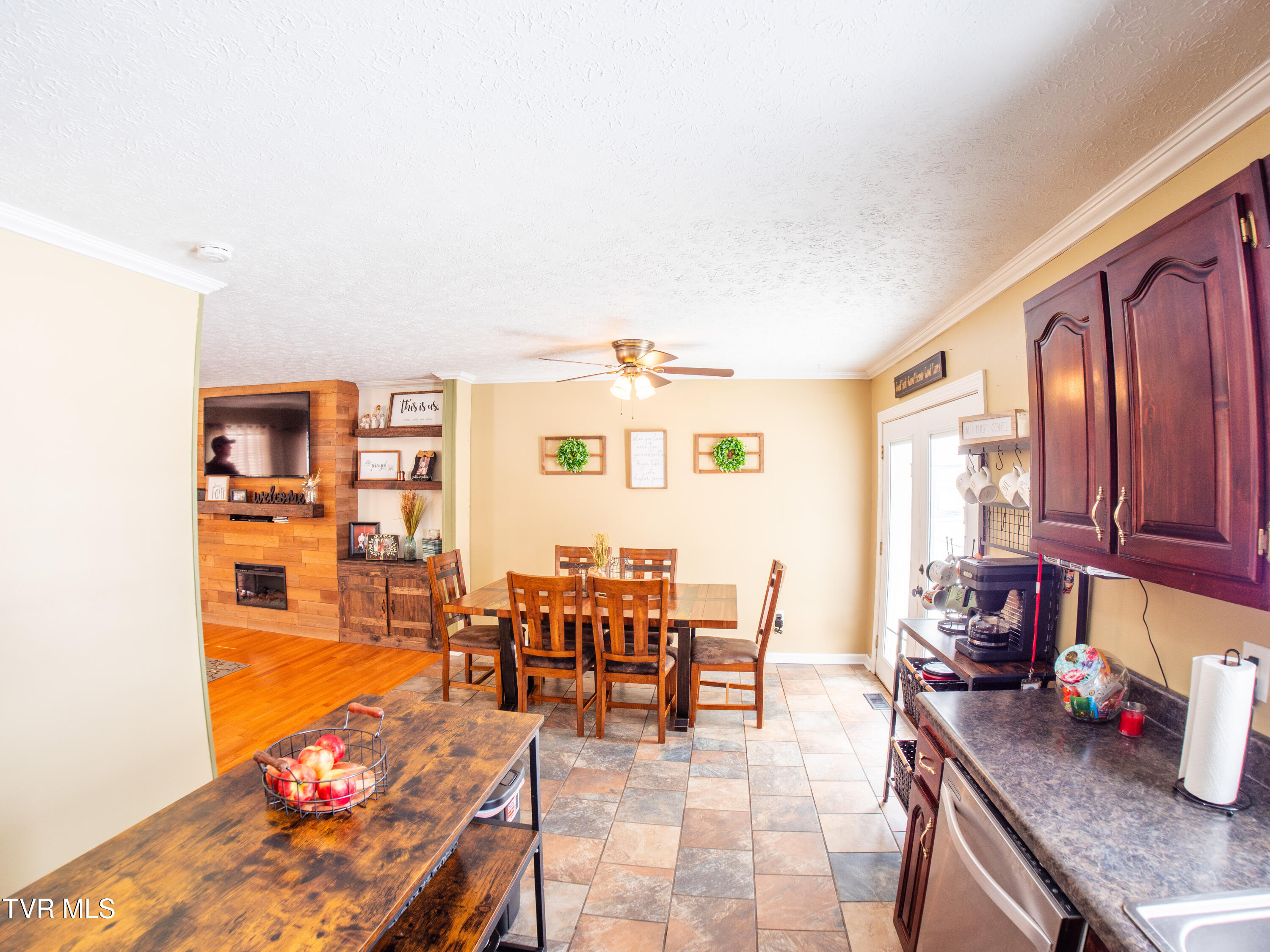 179 Lauren Drive