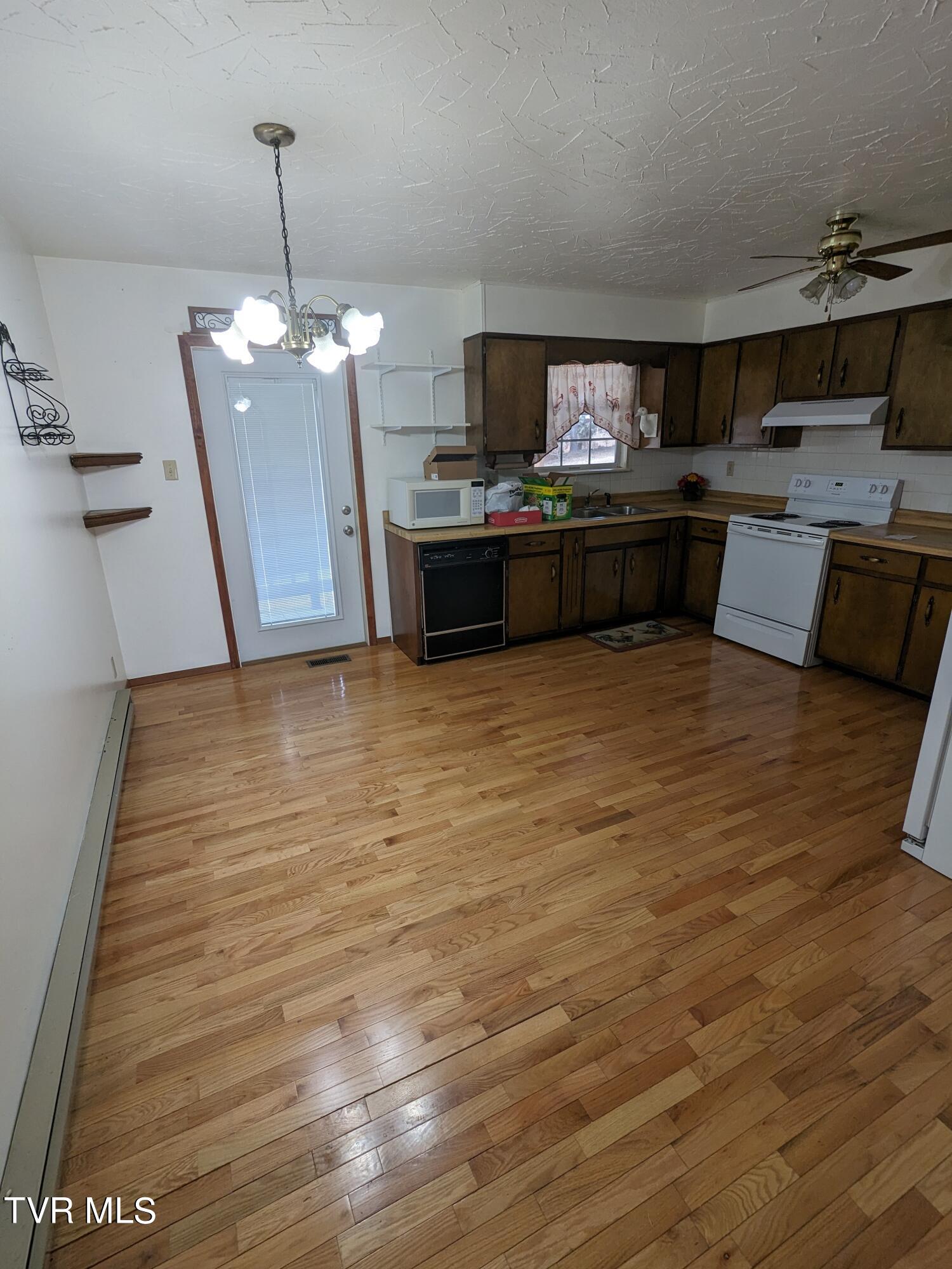 113 Skyview Drive