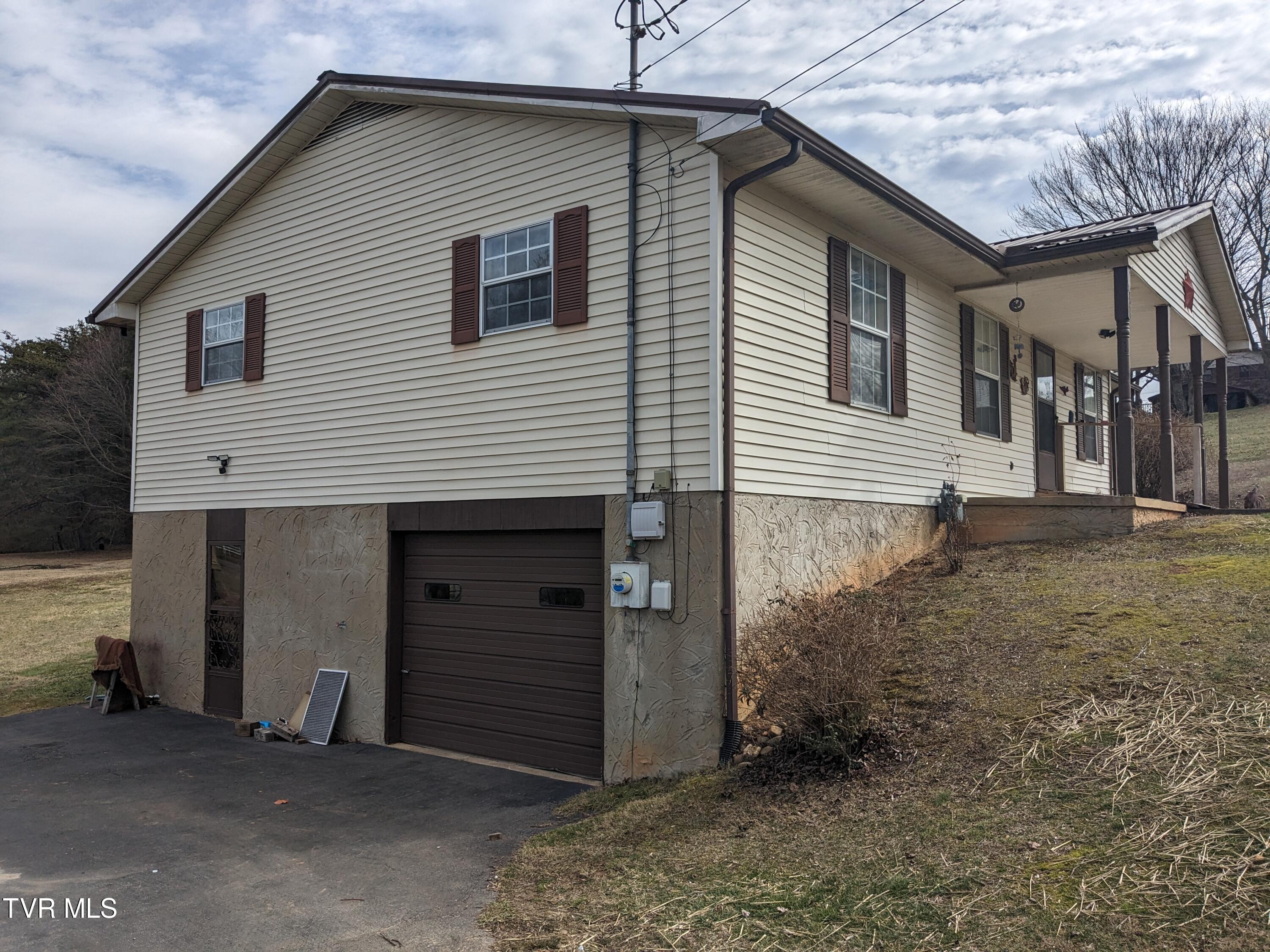 113 Skyview Drive