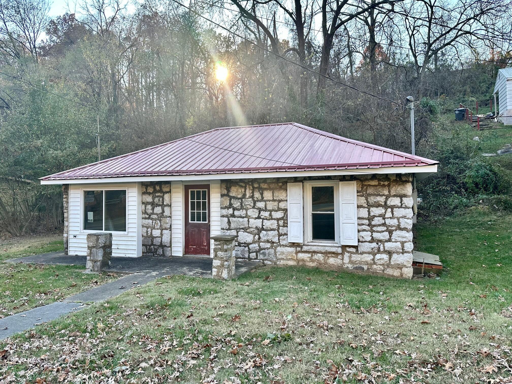 888 Lynn Garden Drive