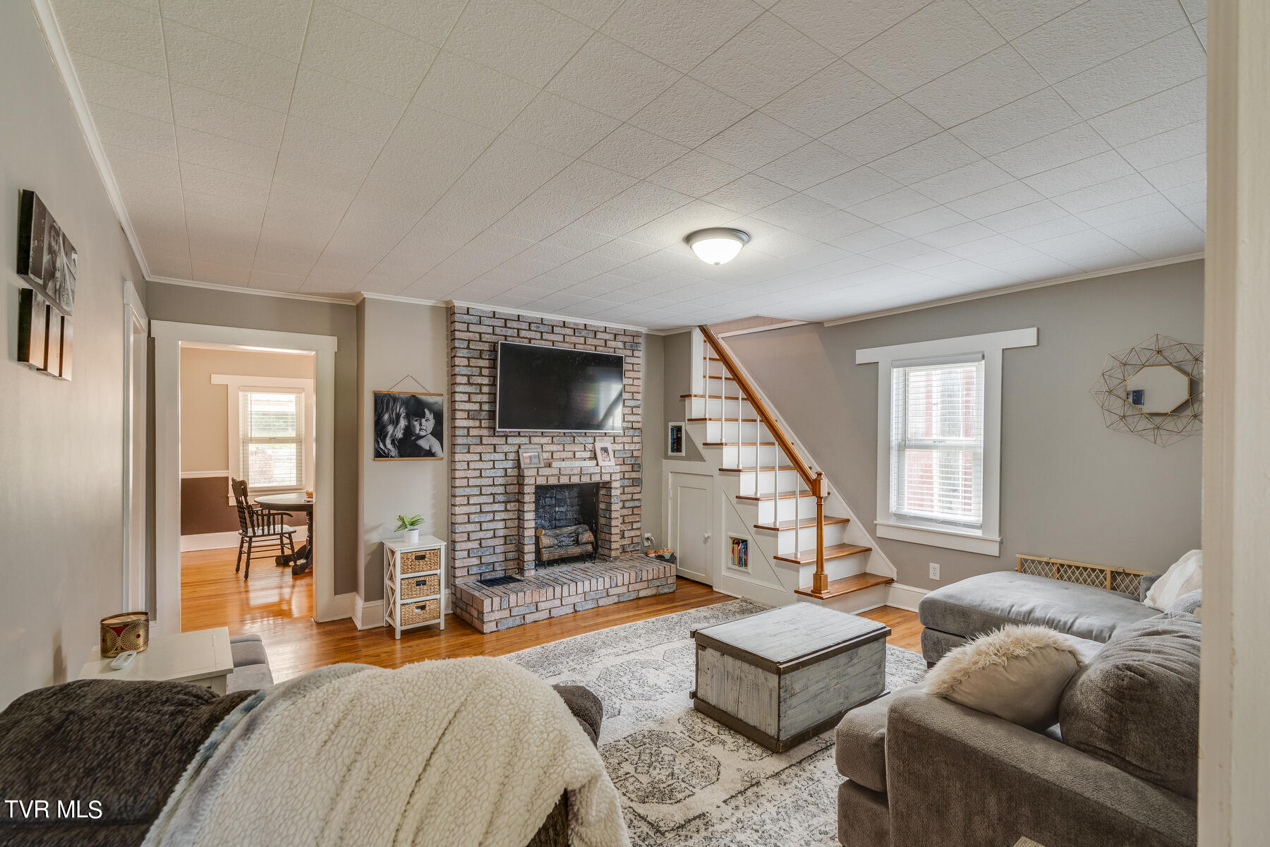 1521 Lynn Garden Drive