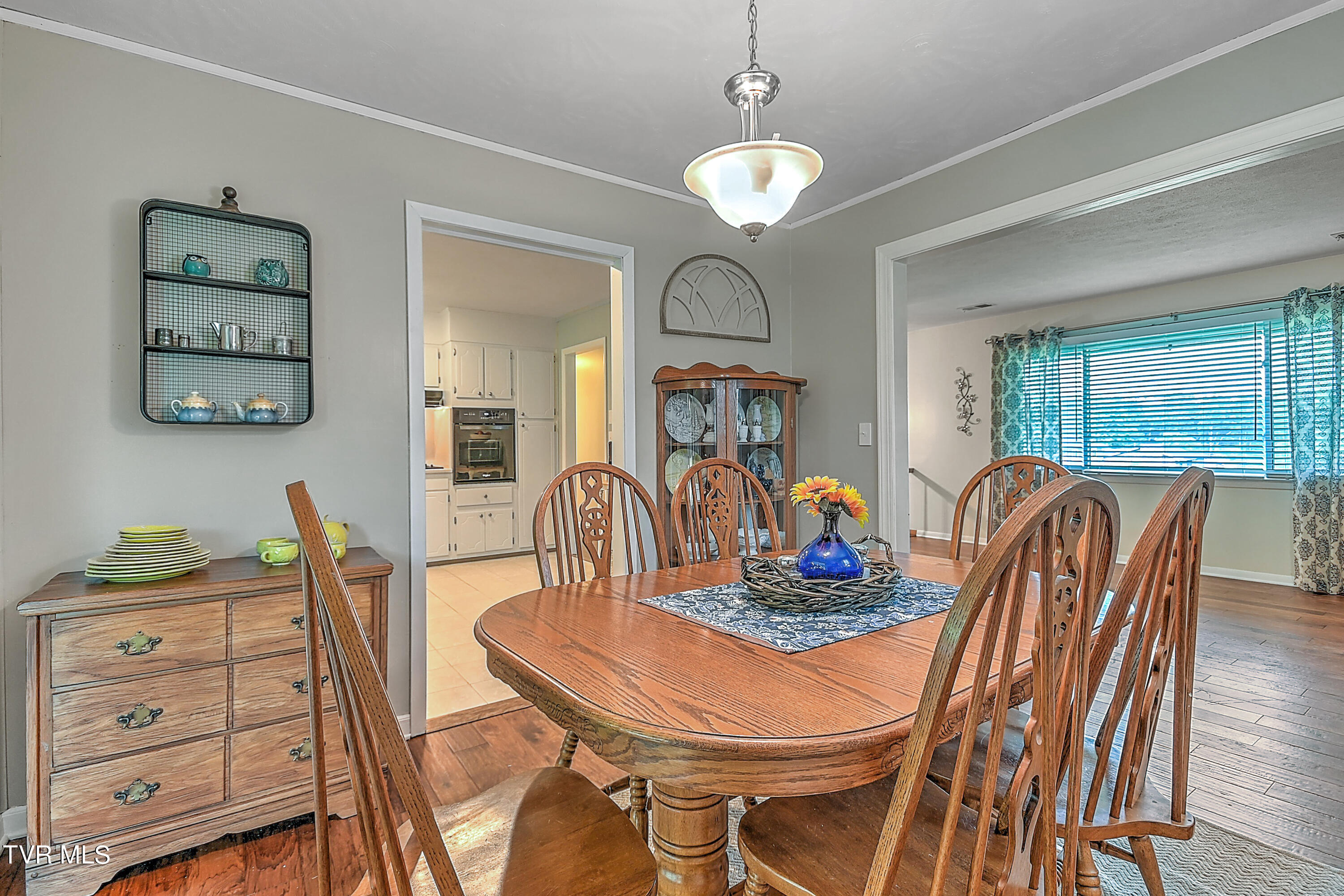 843 Island Road