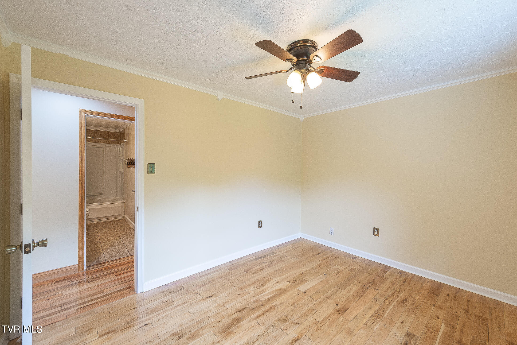 221 Old Parker Pvt Drive