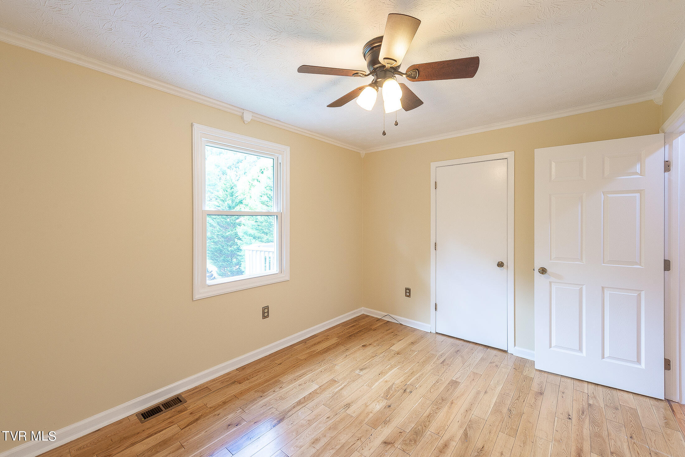 221 Old Parker Pvt Drive