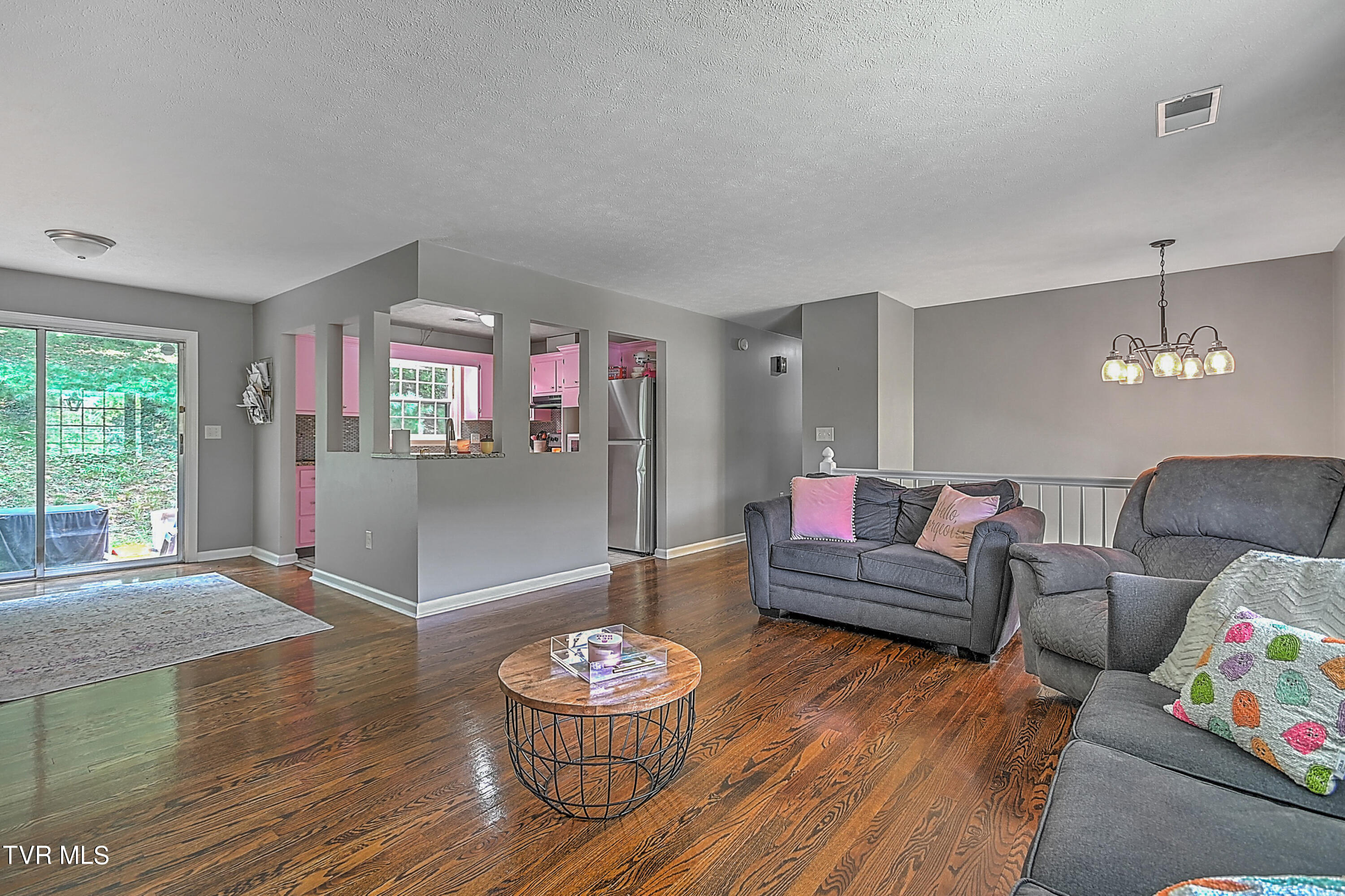 321 Summerville Road