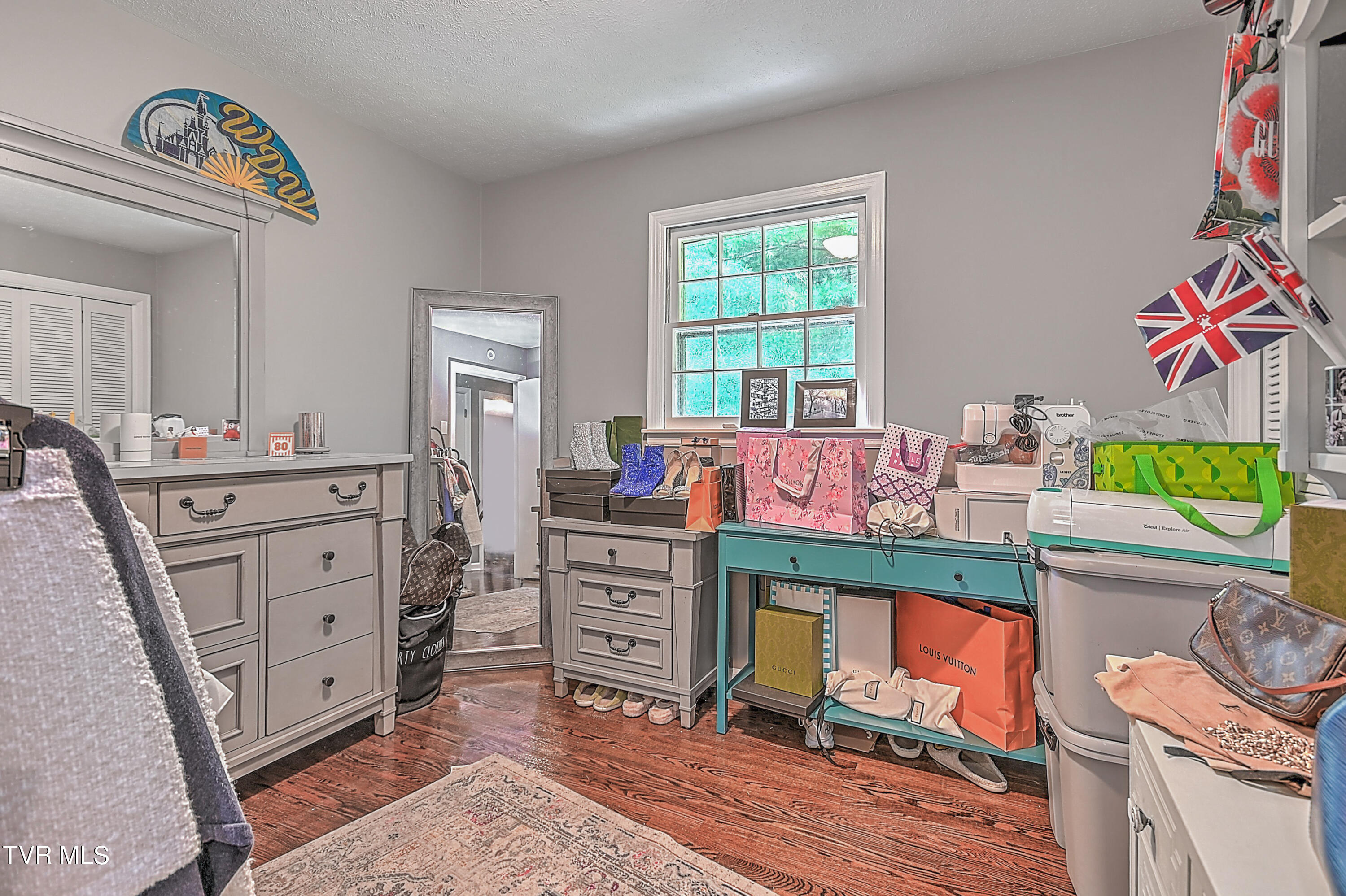 321 Summerville Road