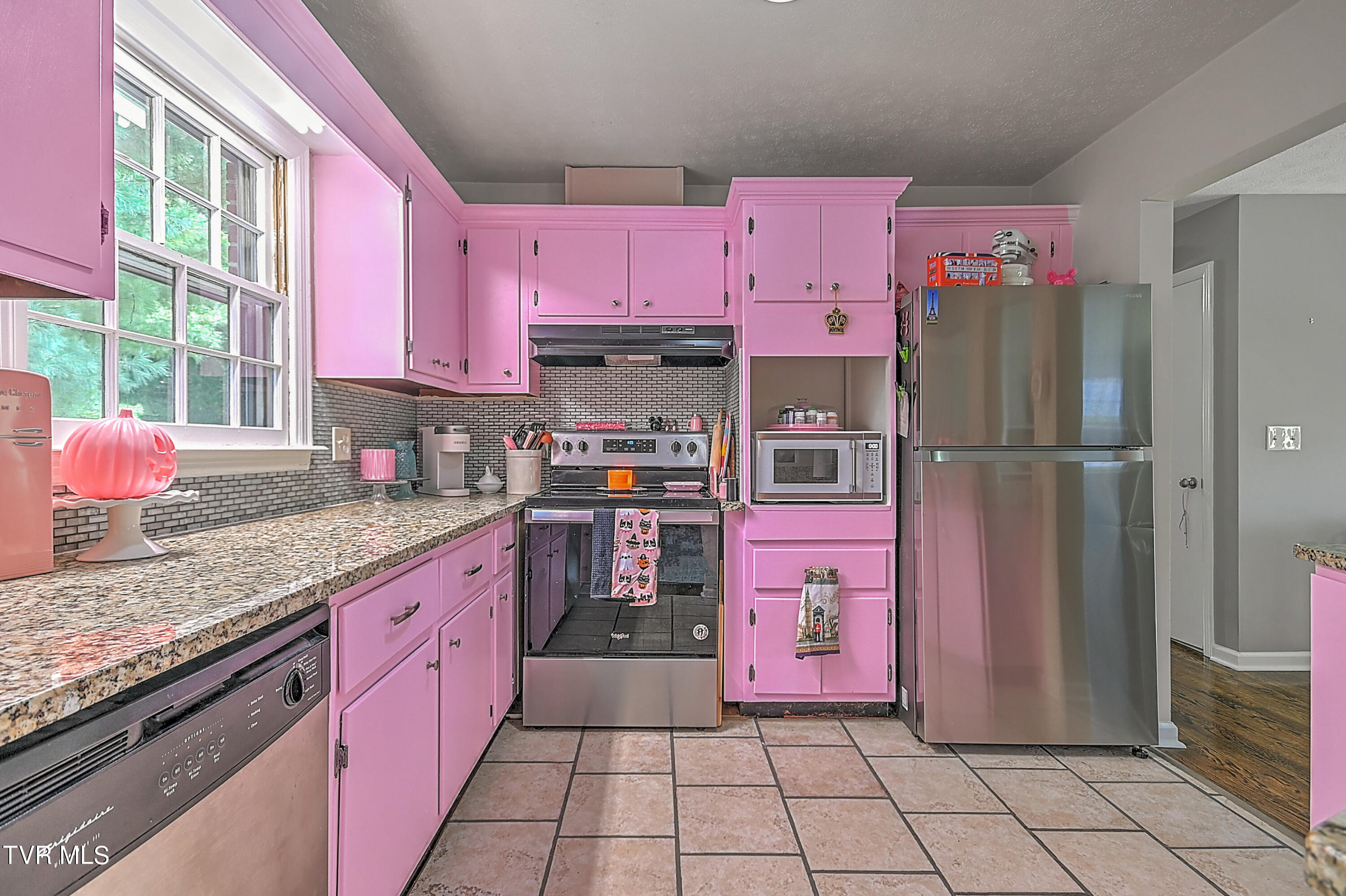 321 Summerville Road
