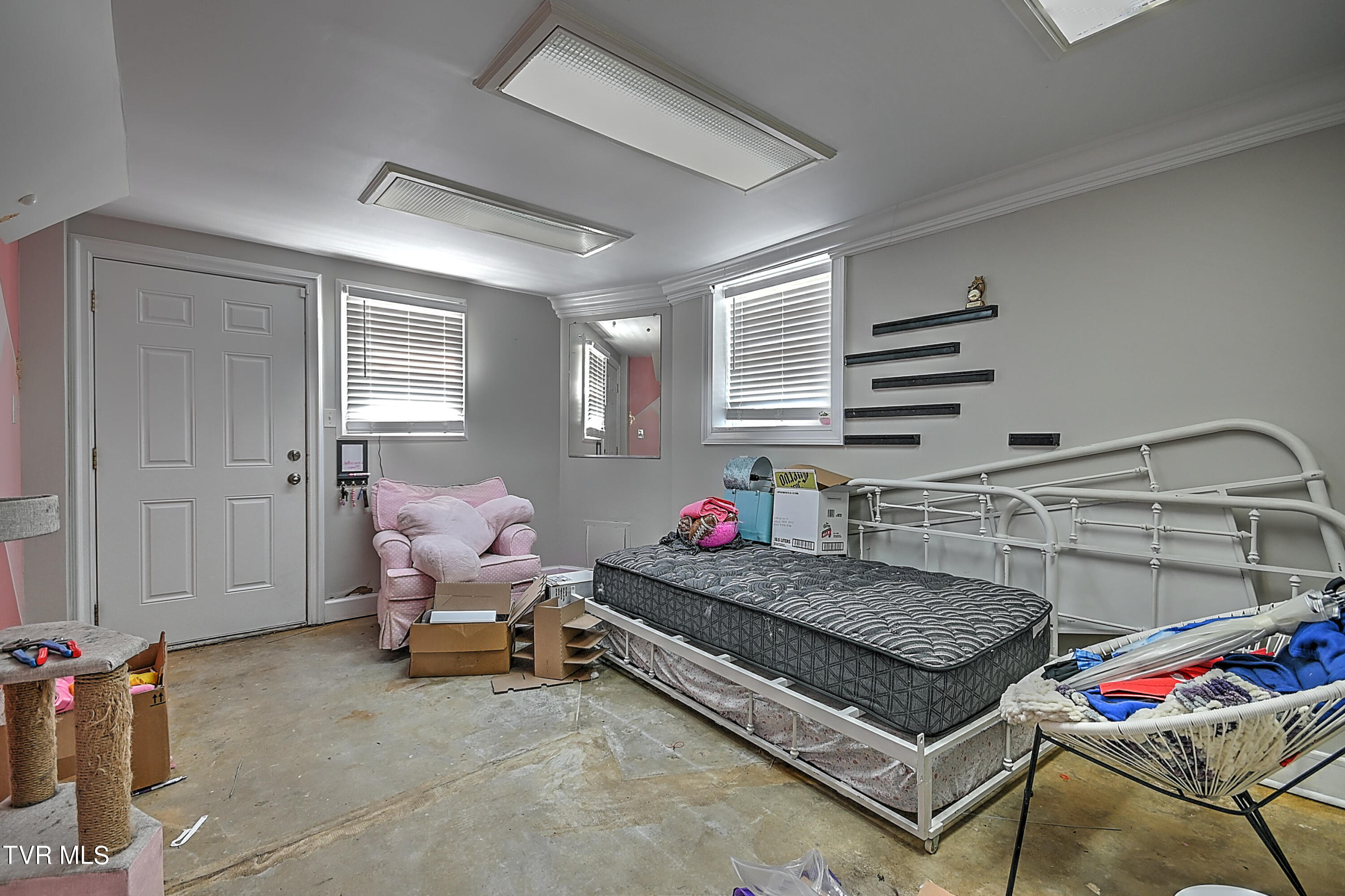 321 Summerville Road