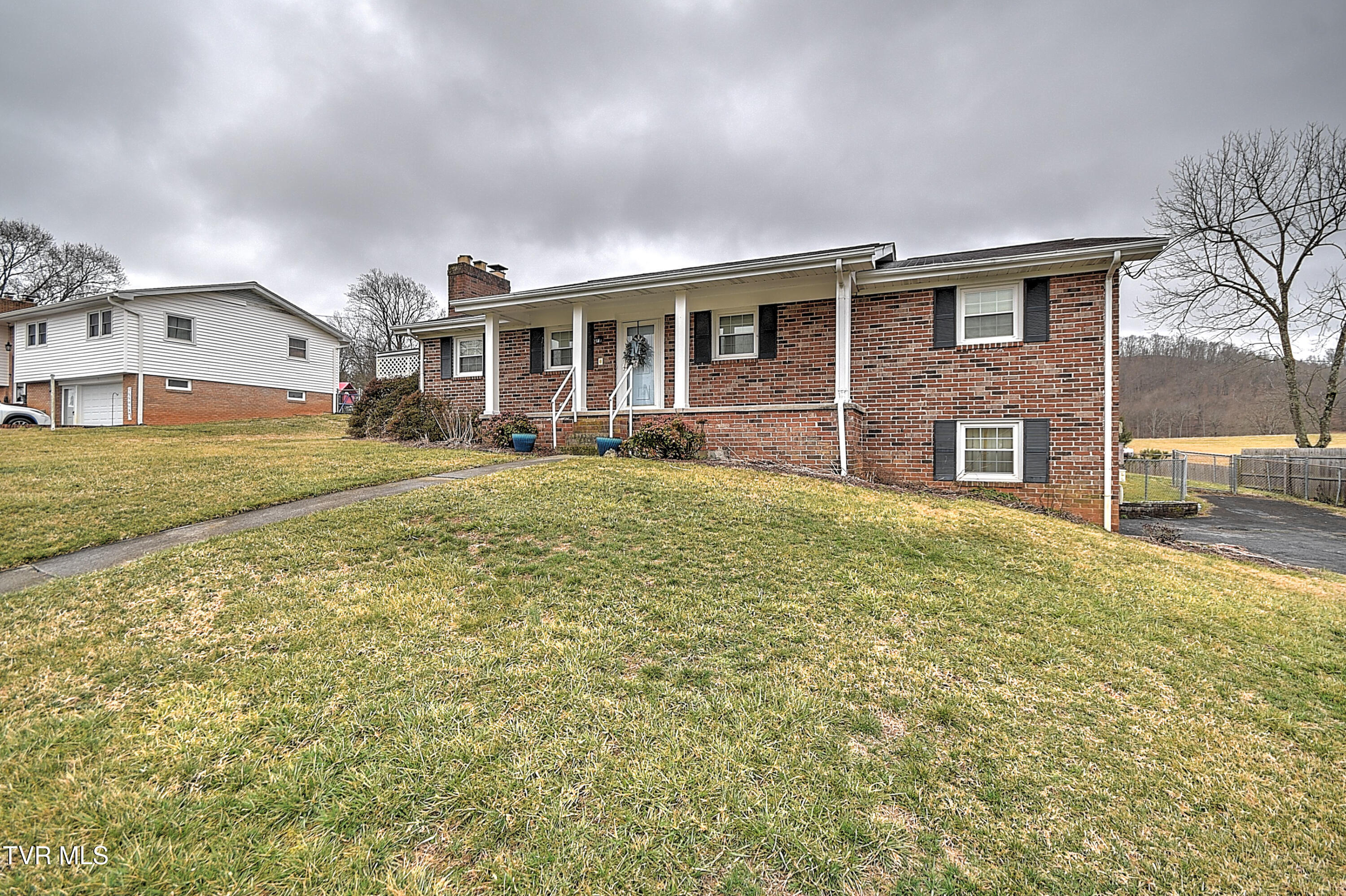 260 Rock Drive