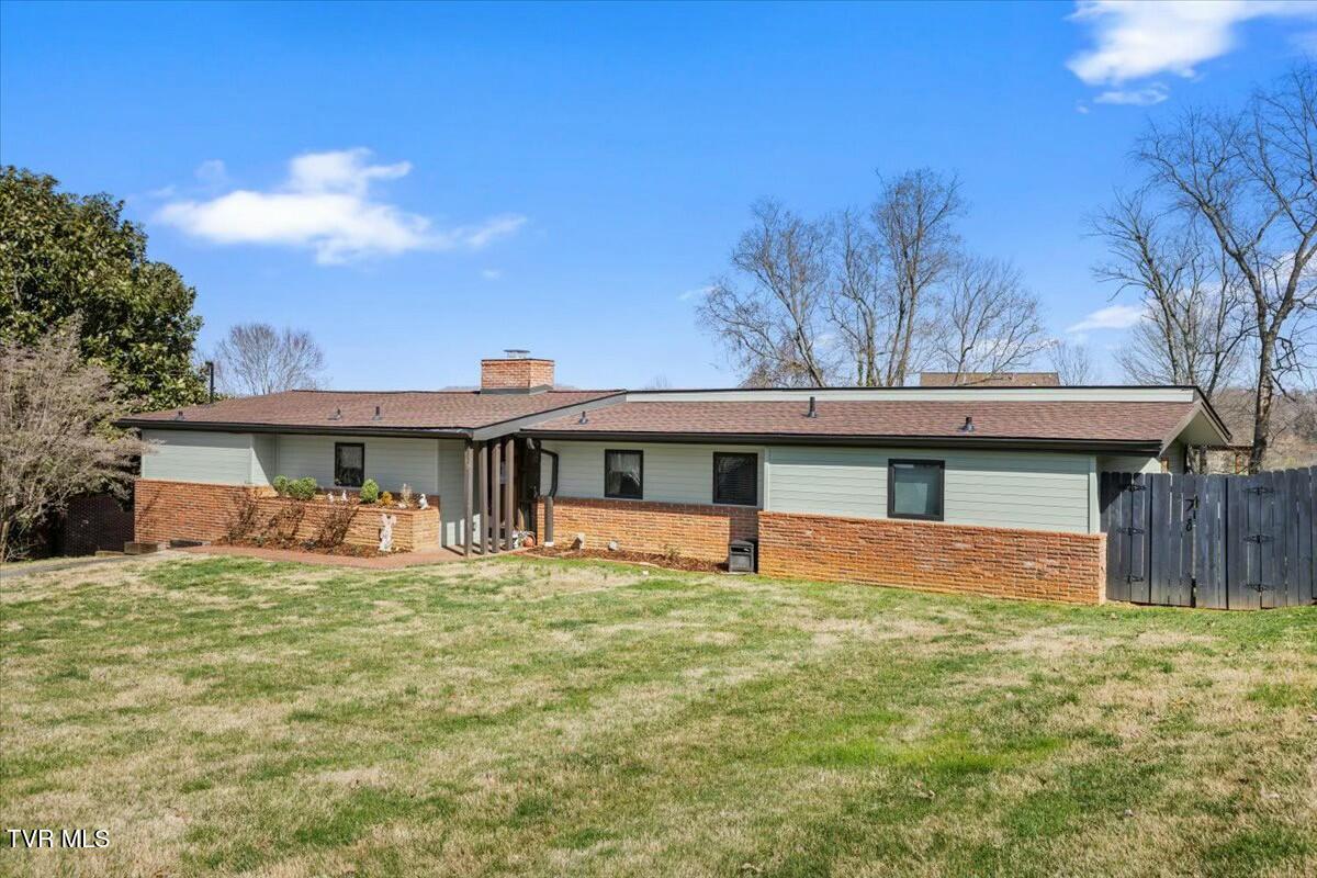 589 Dogwood Drive